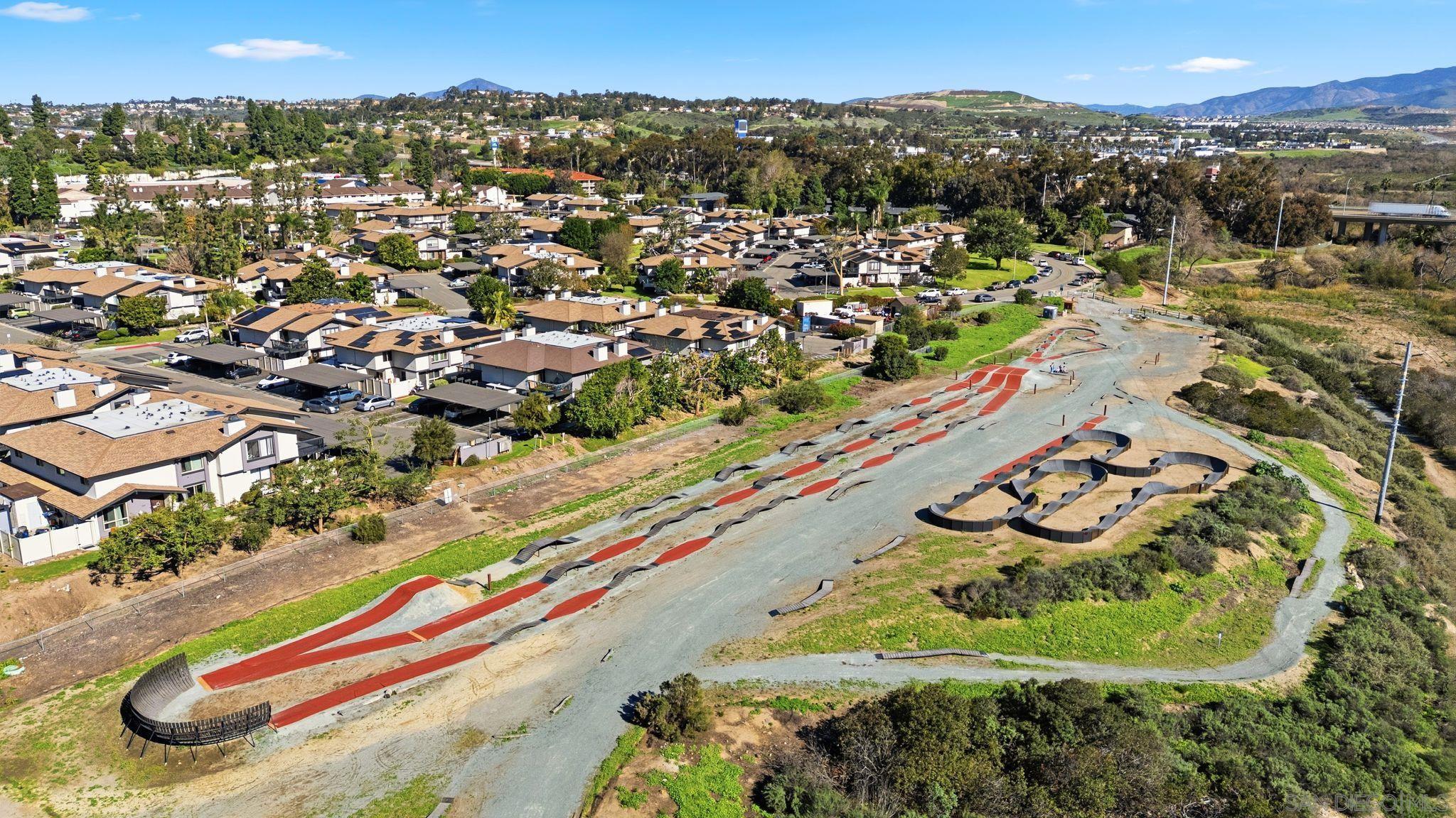Detail Gallery Image 20 of 29 For 262  Rancho Drive  #C,  Chula Vista,  CA 91911 - 4 Beds | 2 Baths