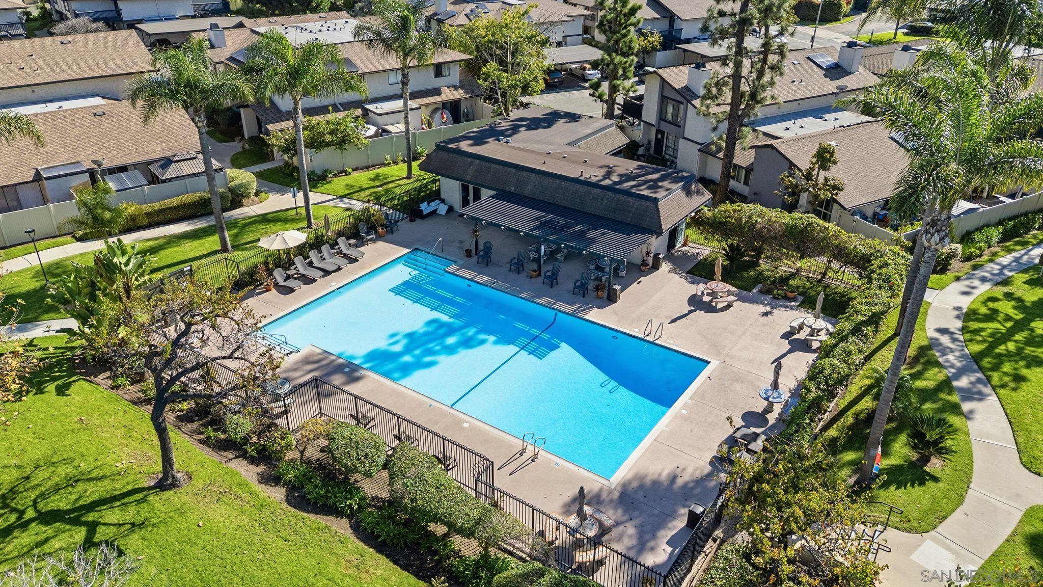 Detail Gallery Image 21 of 29 For 262  Rancho Drive  #C,  Chula Vista,  CA 91911 - 4 Beds | 2 Baths