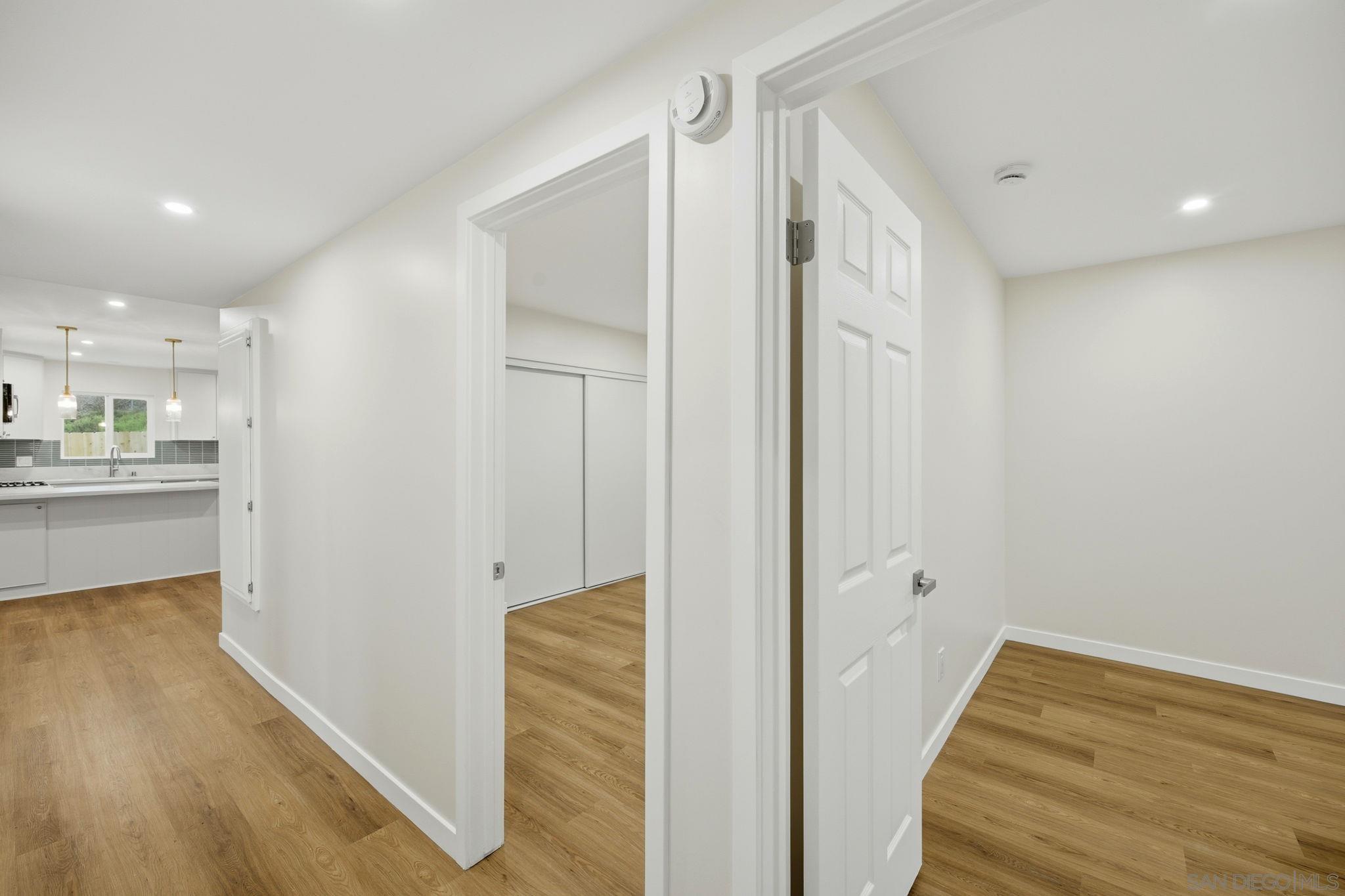 Detail Gallery Image 17 of 60 For 8644  Eileen St., Spring Valley,  CA 91977 - 4 Beds | 3 Baths