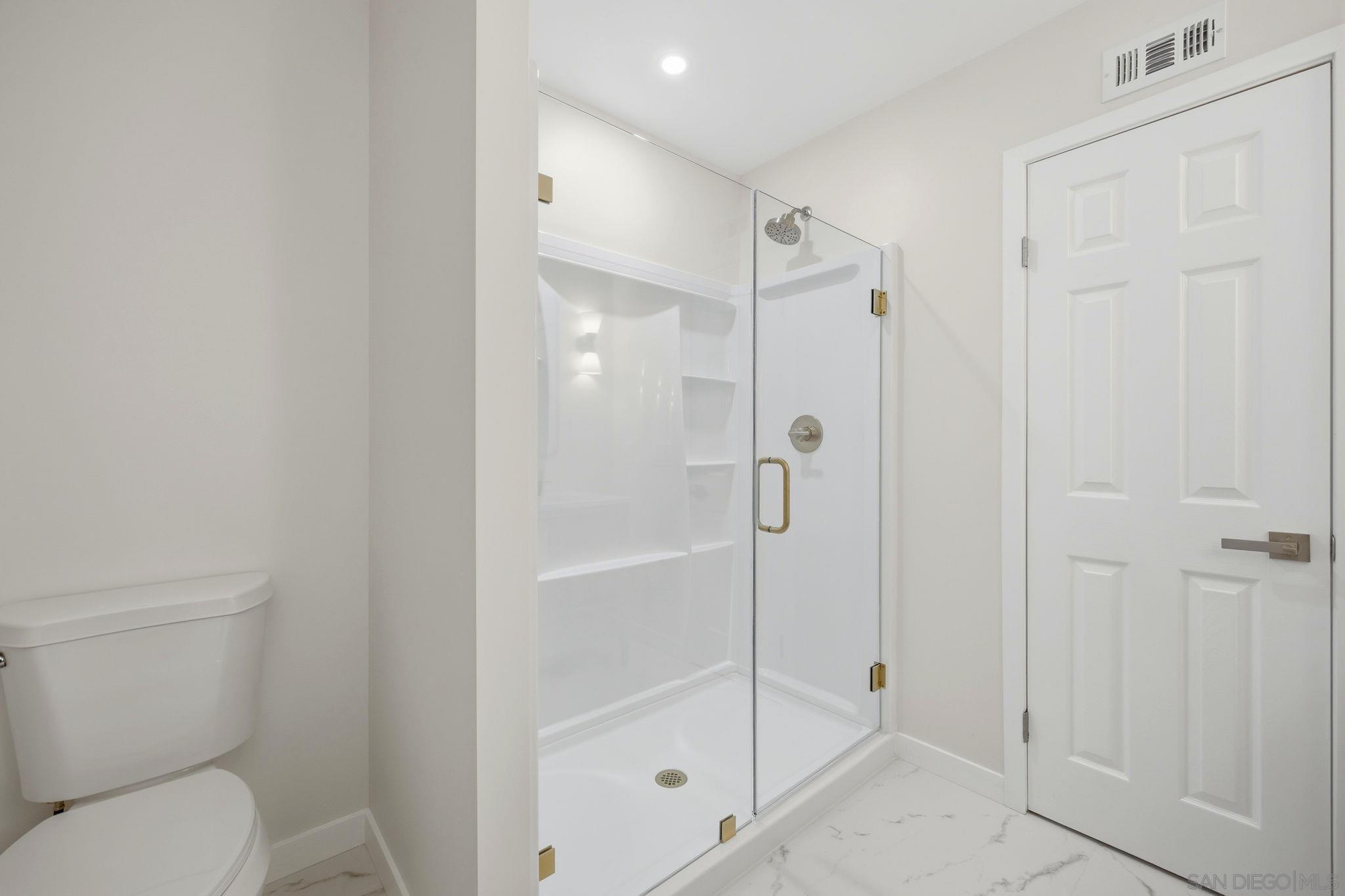 Detail Gallery Image 28 of 60 For 8644  Eileen St., Spring Valley,  CA 91977 - 4 Beds | 3 Baths