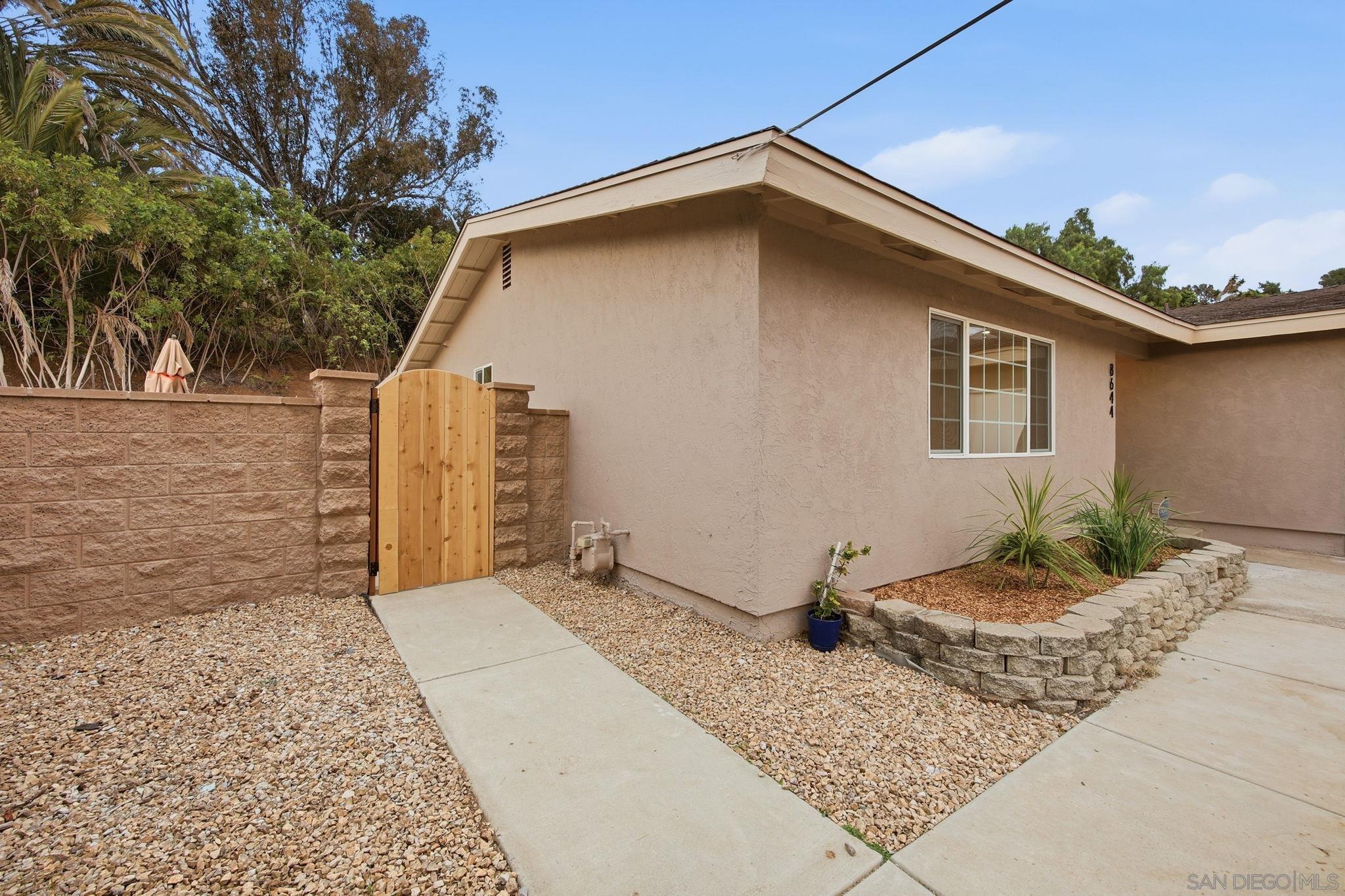 Detail Gallery Image 29 of 60 For 8644  Eileen St., Spring Valley,  CA 91977 - 4 Beds | 3 Baths