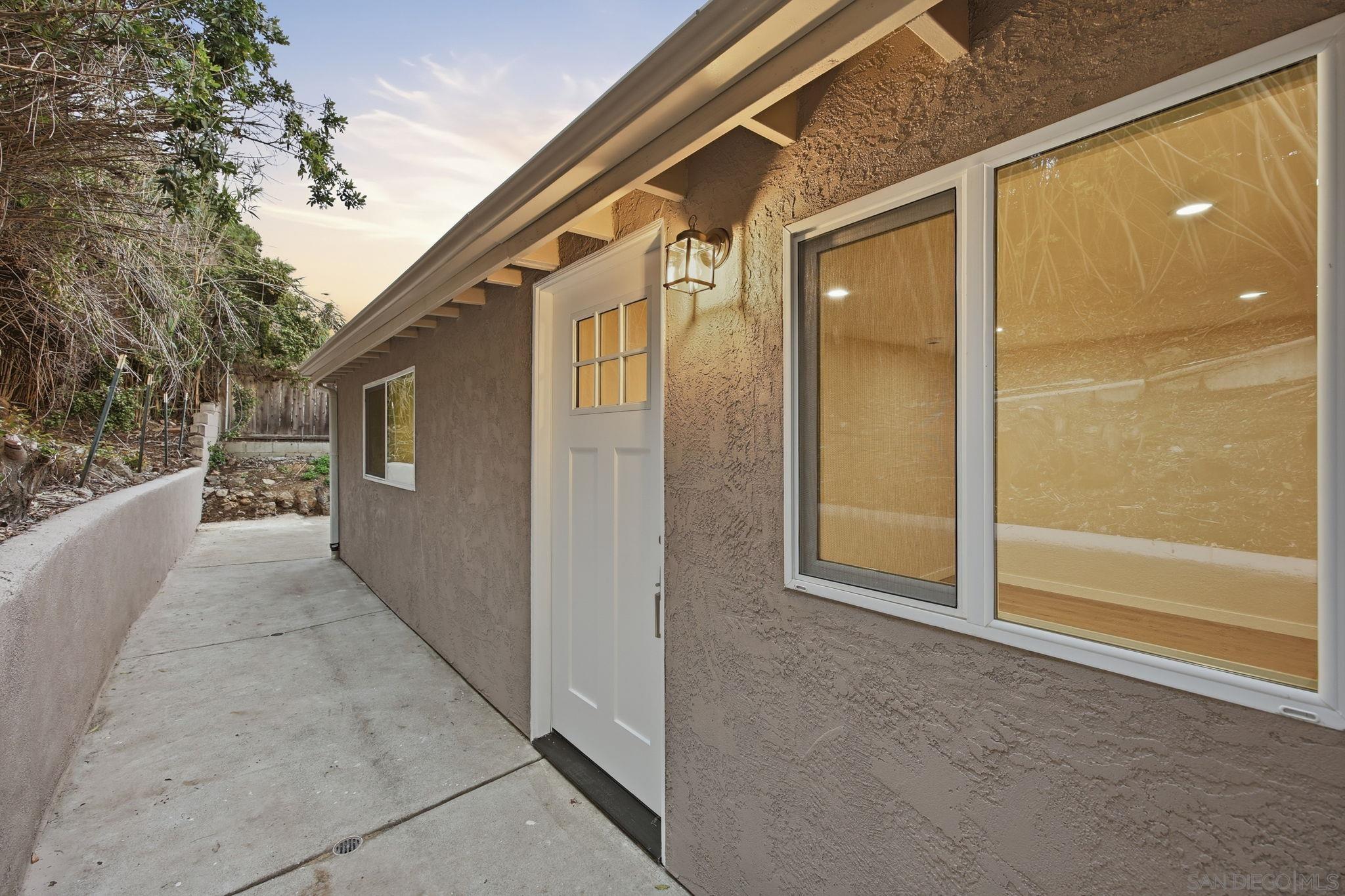 Detail Gallery Image 36 of 60 For 8644  Eileen St., Spring Valley,  CA 91977 - 4 Beds | 3 Baths