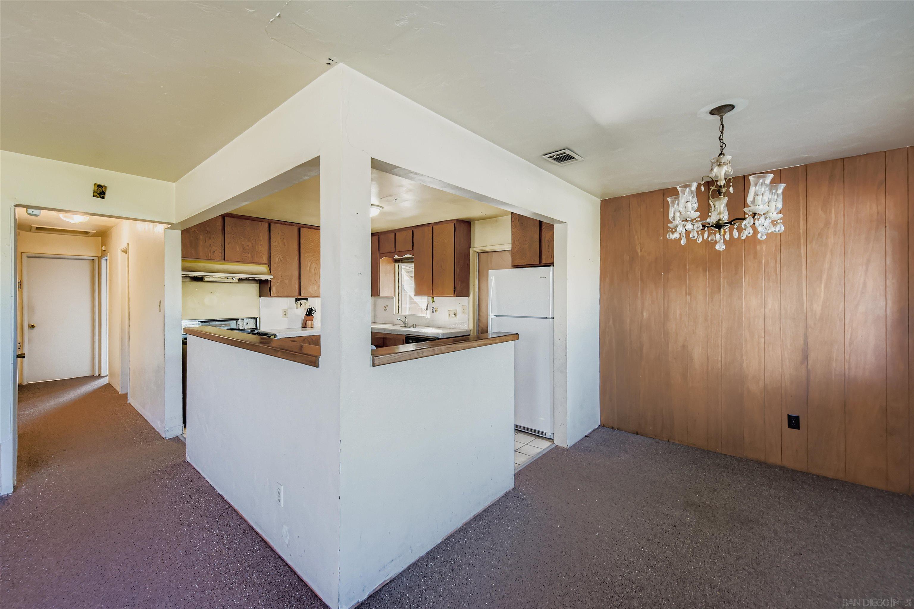Detail Gallery Image 11 of 27 For 6927  Waite Dr, La Mesa,  CA 91941 - 3 Beds | 1 Baths