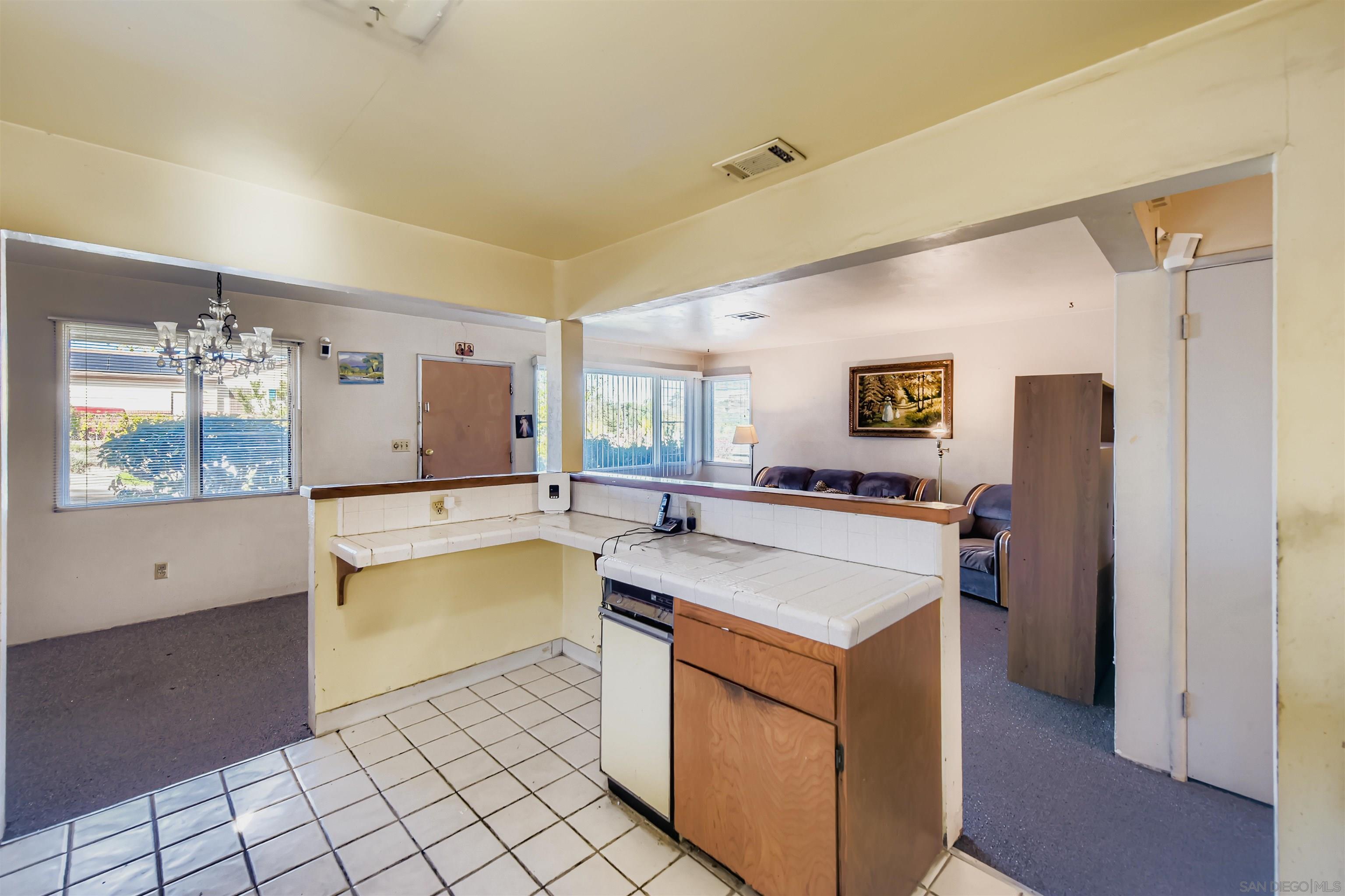 Detail Gallery Image 25 of 27 For 6927  Waite Dr, La Mesa,  CA 91941 - 3 Beds | 1 Baths