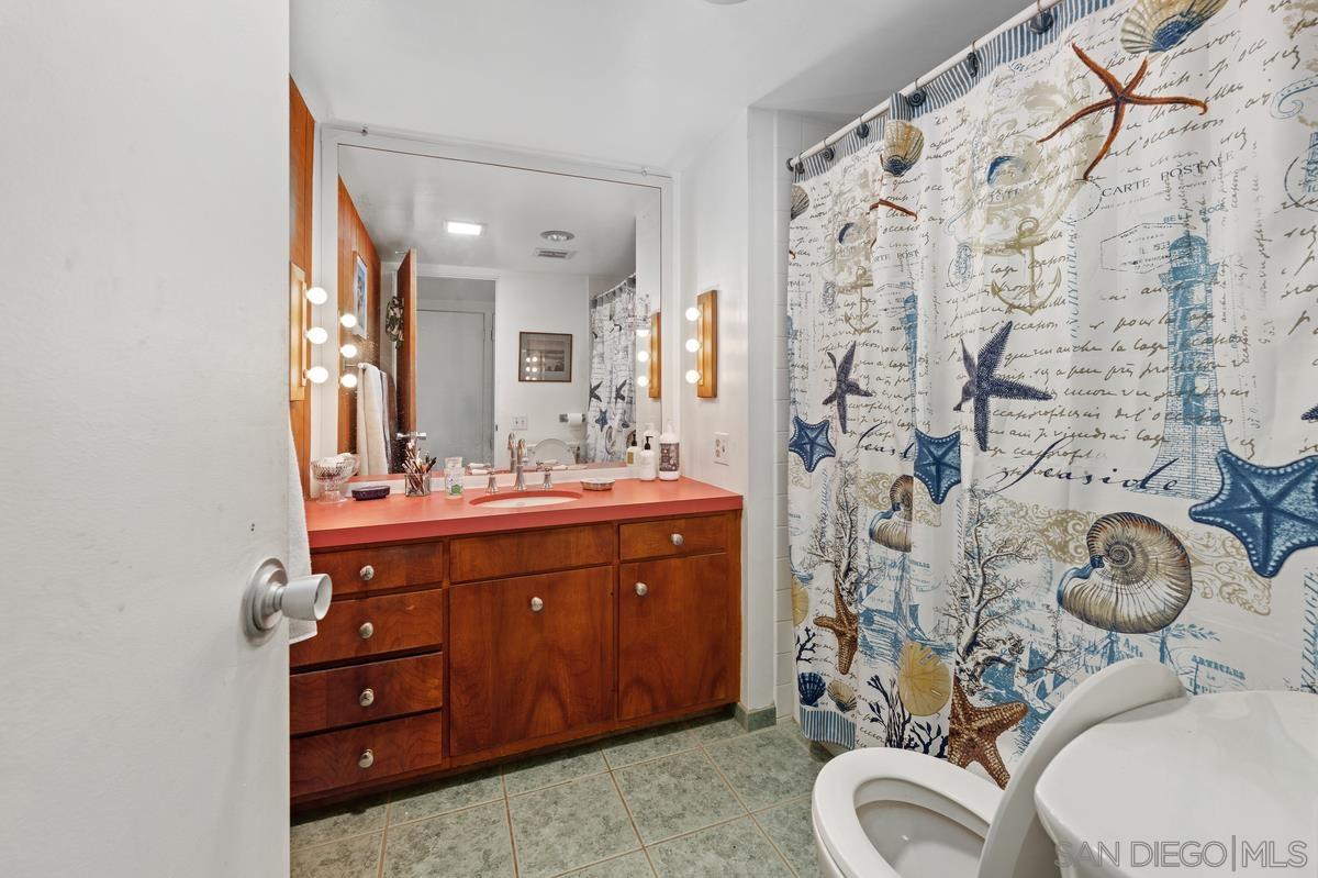 Detail Gallery Image 18 of 33 For 4875  Academy St, San Diego,  CA 92109 - 3 Beds | 2 Baths