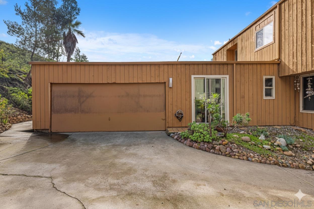 Detail Gallery Image 6 of 33 For 4875  Academy St, San Diego,  CA 92109 - 3 Beds | 2 Baths