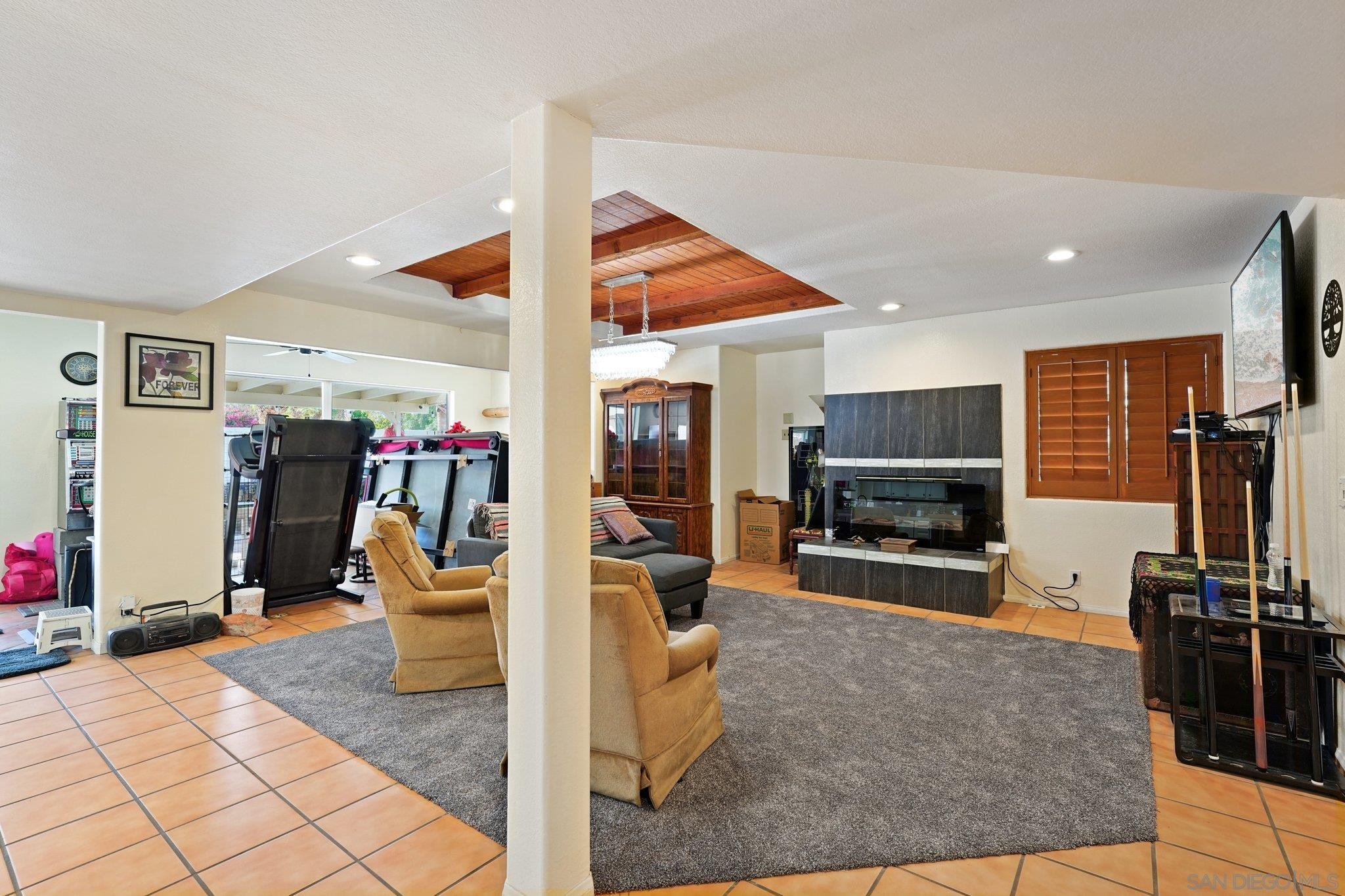 Detail Gallery Image 32 of 49 For 68585  Panorama Rd, Cathedral City,  CA 92234 - 7 Beds | 3 Baths