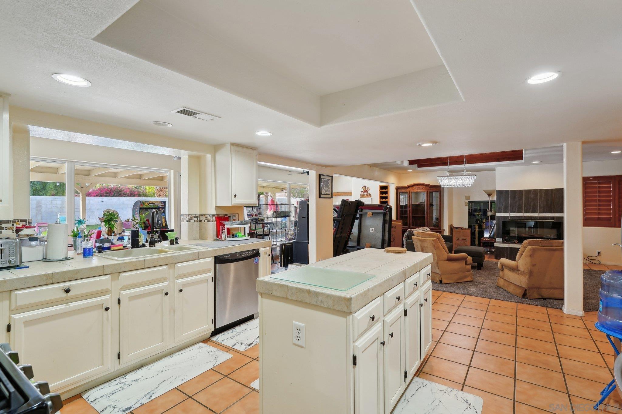 Detail Gallery Image 10 of 49 For 68585  Panorama Rd, Cathedral City,  CA 92234 - 7 Beds | 3 Baths