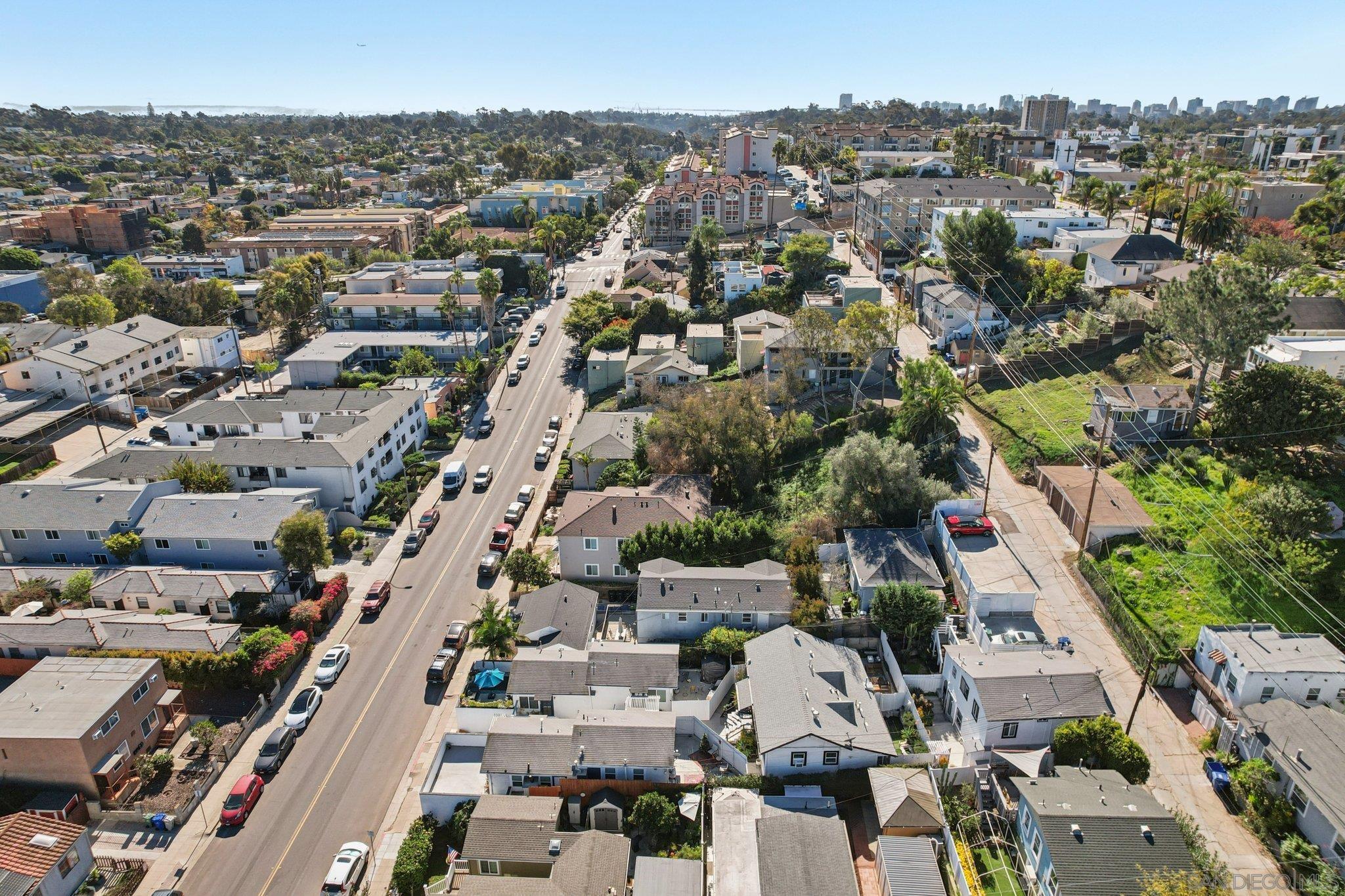 Detail Gallery Image 4 of 9 For 3970  Florida Street, San Diego,  CA 92104 - – Beds | – Baths