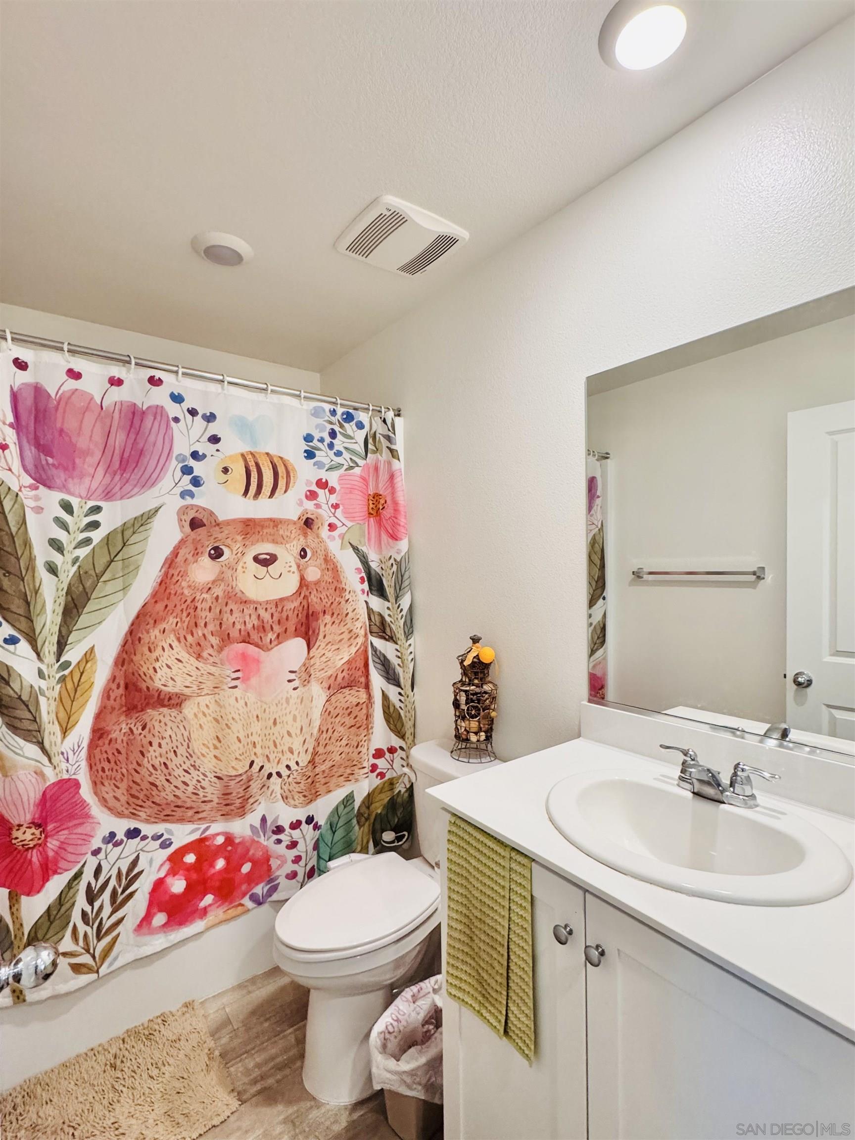 Detail Gallery Image 11 of 14 For 28533  Scorpion Ln, Winchester,  CA 92596 - 3 Beds | 2/1 Baths