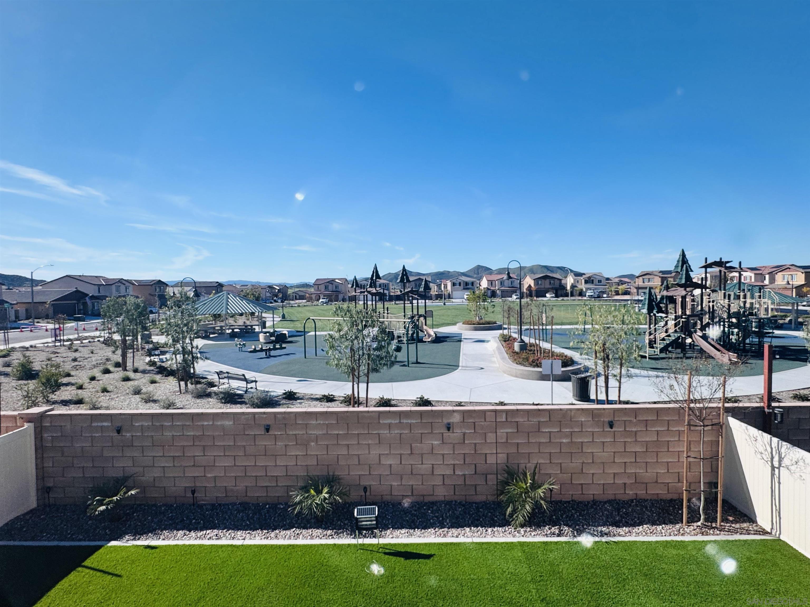 Detail Gallery Image 13 of 14 For 28533  Scorpion Ln, Winchester,  CA 92596 - 3 Beds | 2/1 Baths