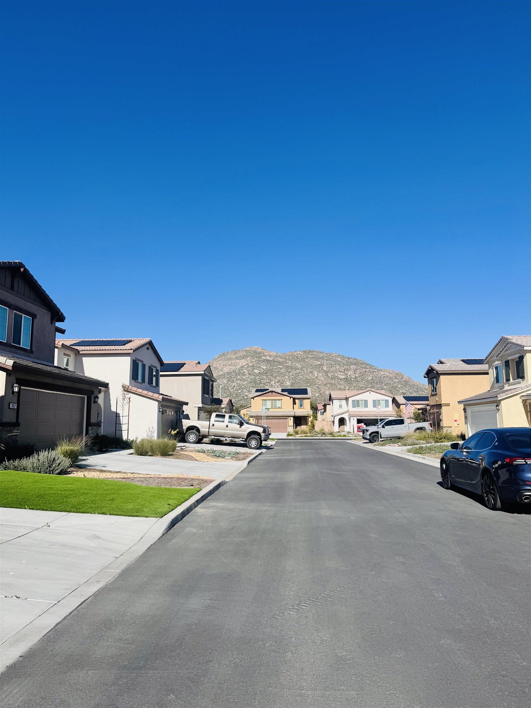 Detail Gallery Image 3 of 14 For 28533  Scorpion Ln, Winchester,  CA 92596 - 3 Beds | 2/1 Baths
