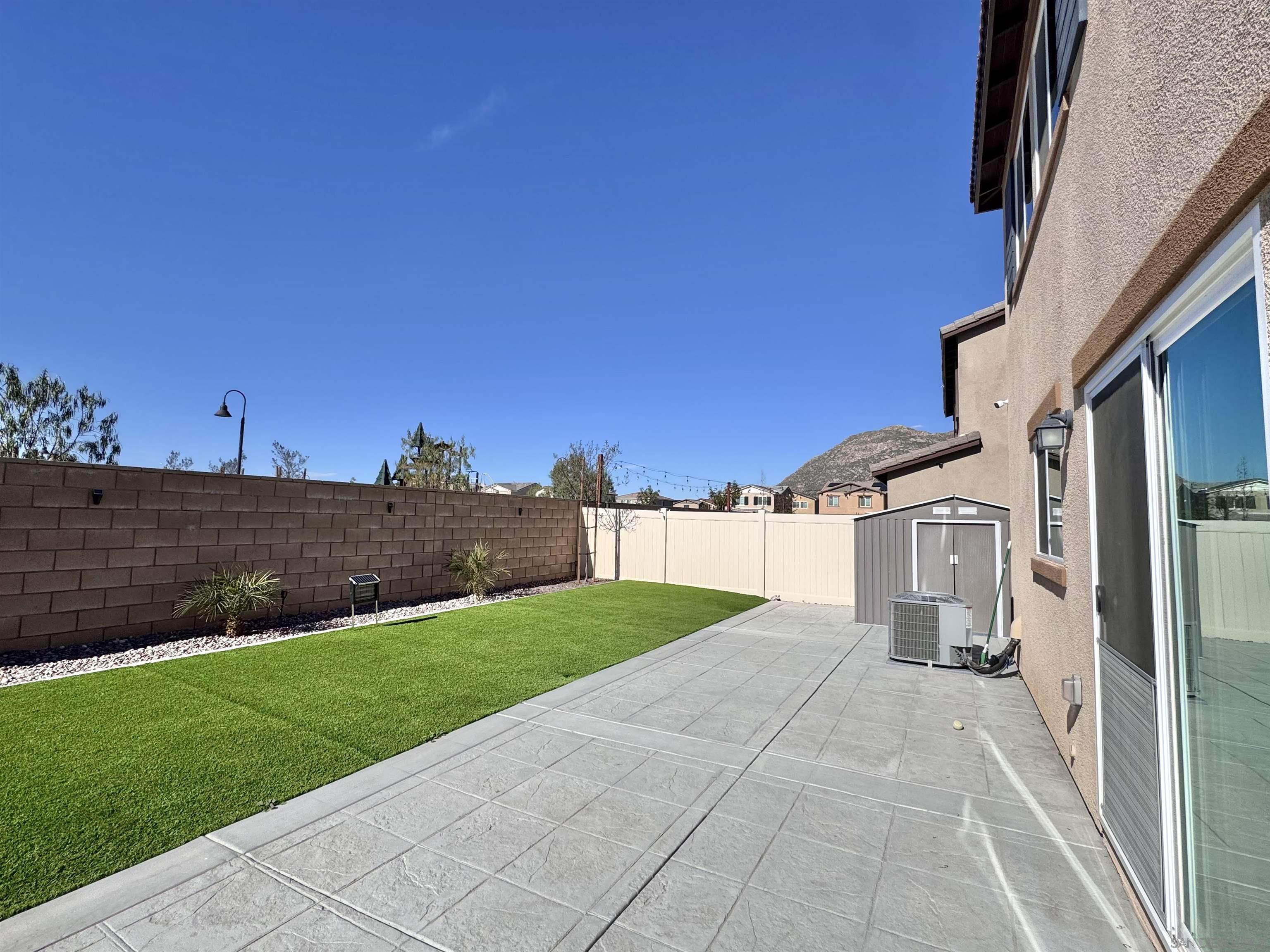 Detail Gallery Image 9 of 14 For 28533  Scorpion Ln, Winchester,  CA 92596 - 3 Beds | 2/1 Baths