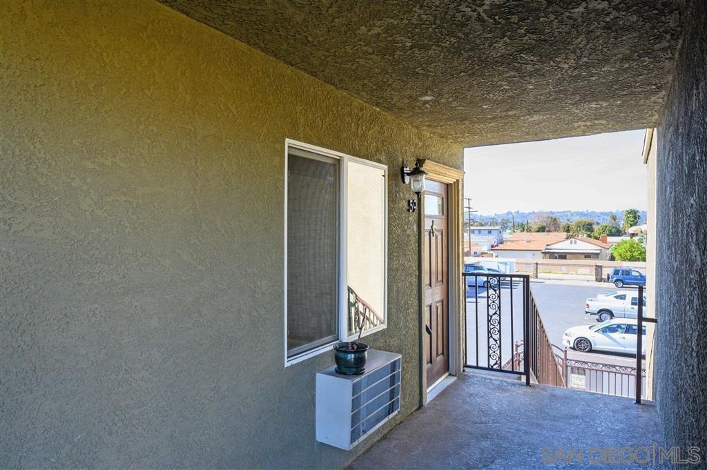 Detail Gallery Image 5 of 17 For 800 N Mollison Ave  59, El Cajon,  CA 92021 - 1 Beds | 1 Baths