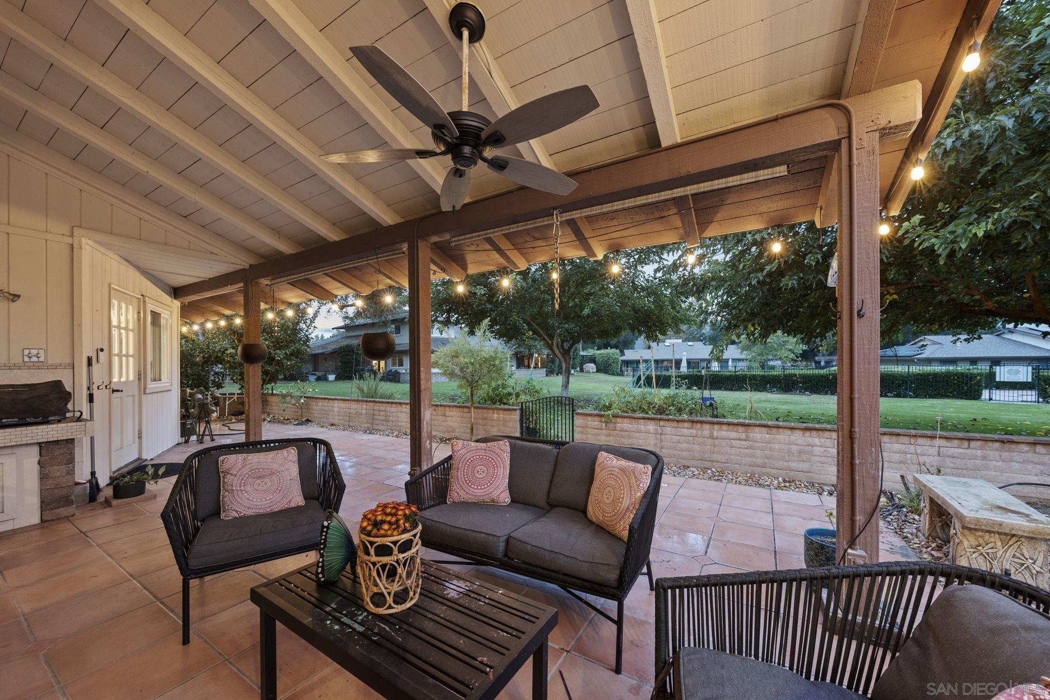 Detail Gallery Image 6 of 52 For 15439  Still Brook Ln, Pauma Valley,  CA 92061 - 3 Beds | 3 Baths