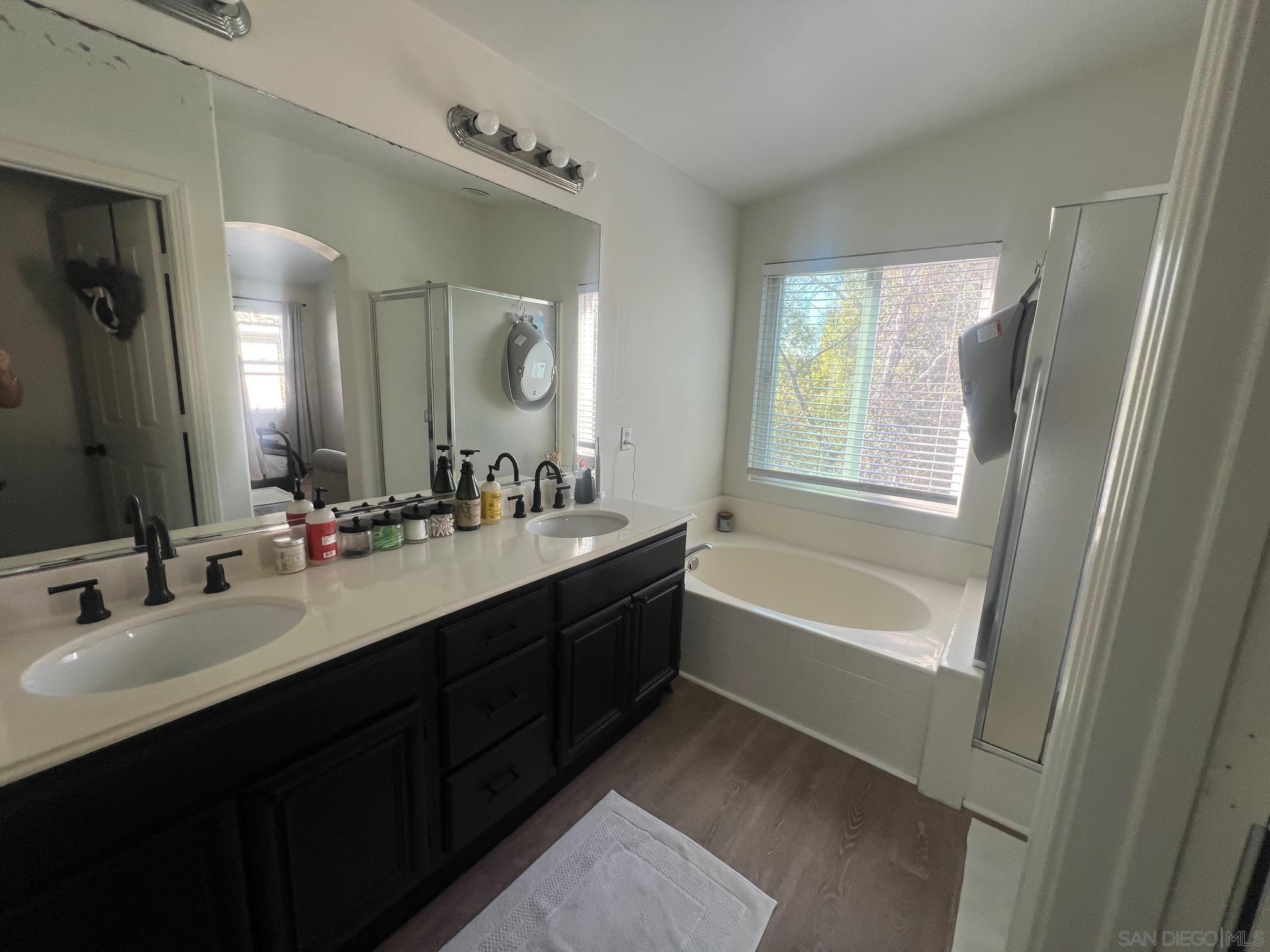 Detail Gallery Image 17 of 34 For 1010  Crystal Springs Pl, Escondido,  CA 92026 - 3 Beds | 2/1 Baths