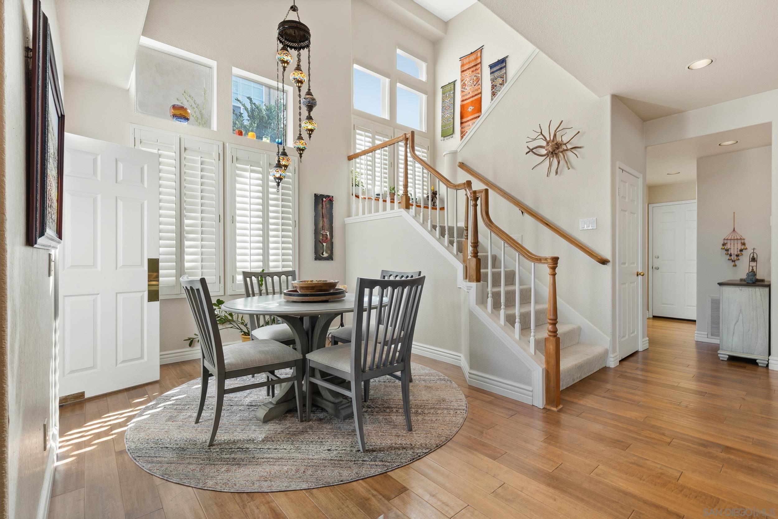 Detail Gallery Image 13 of 56 For 12676  Legacy Road, San Diego,  CA 92131 - 4 Beds | 3 Baths