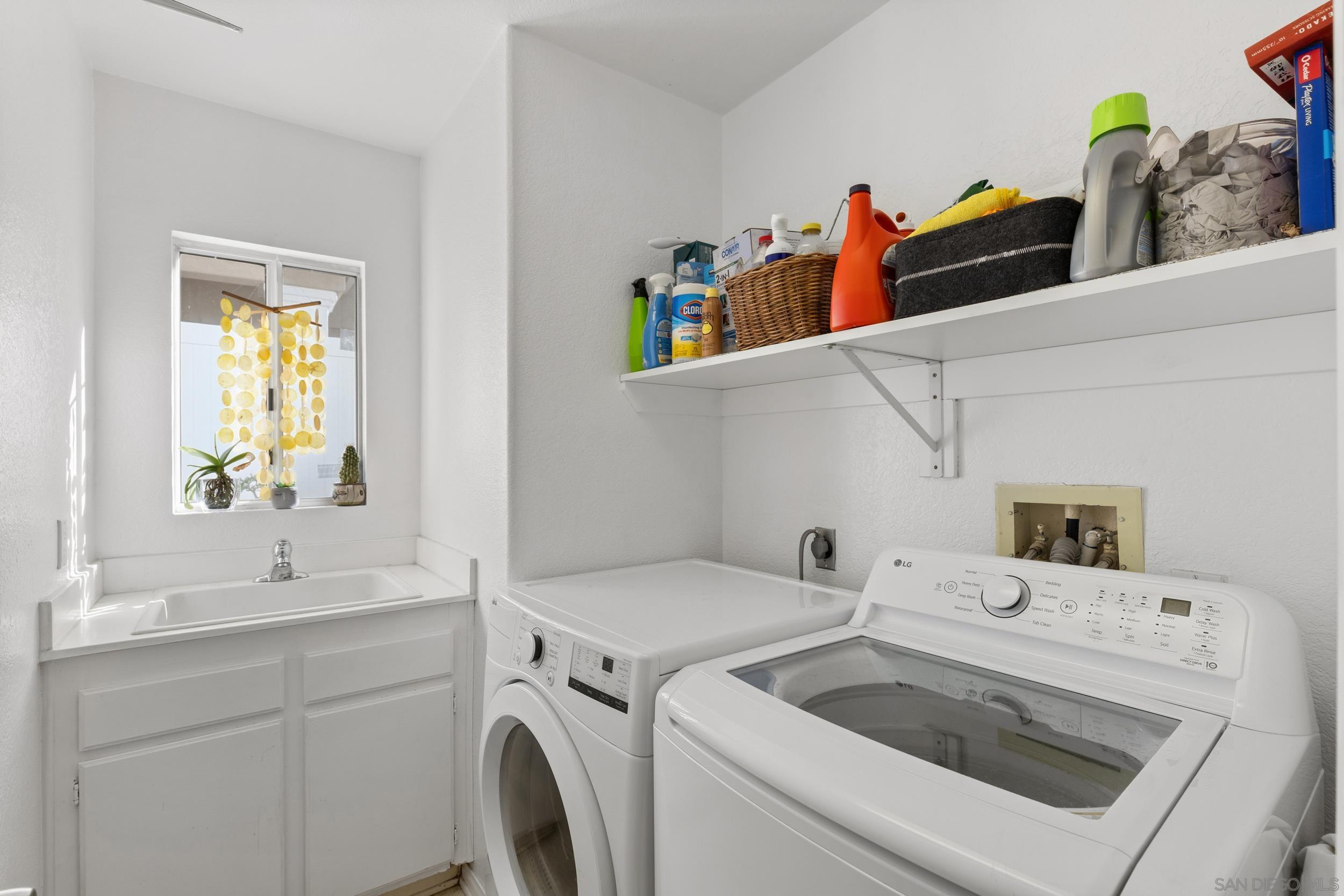 Detail Gallery Image 29 of 56 For 12676  Legacy Road, San Diego,  CA 92131 - 4 Beds | 3 Baths