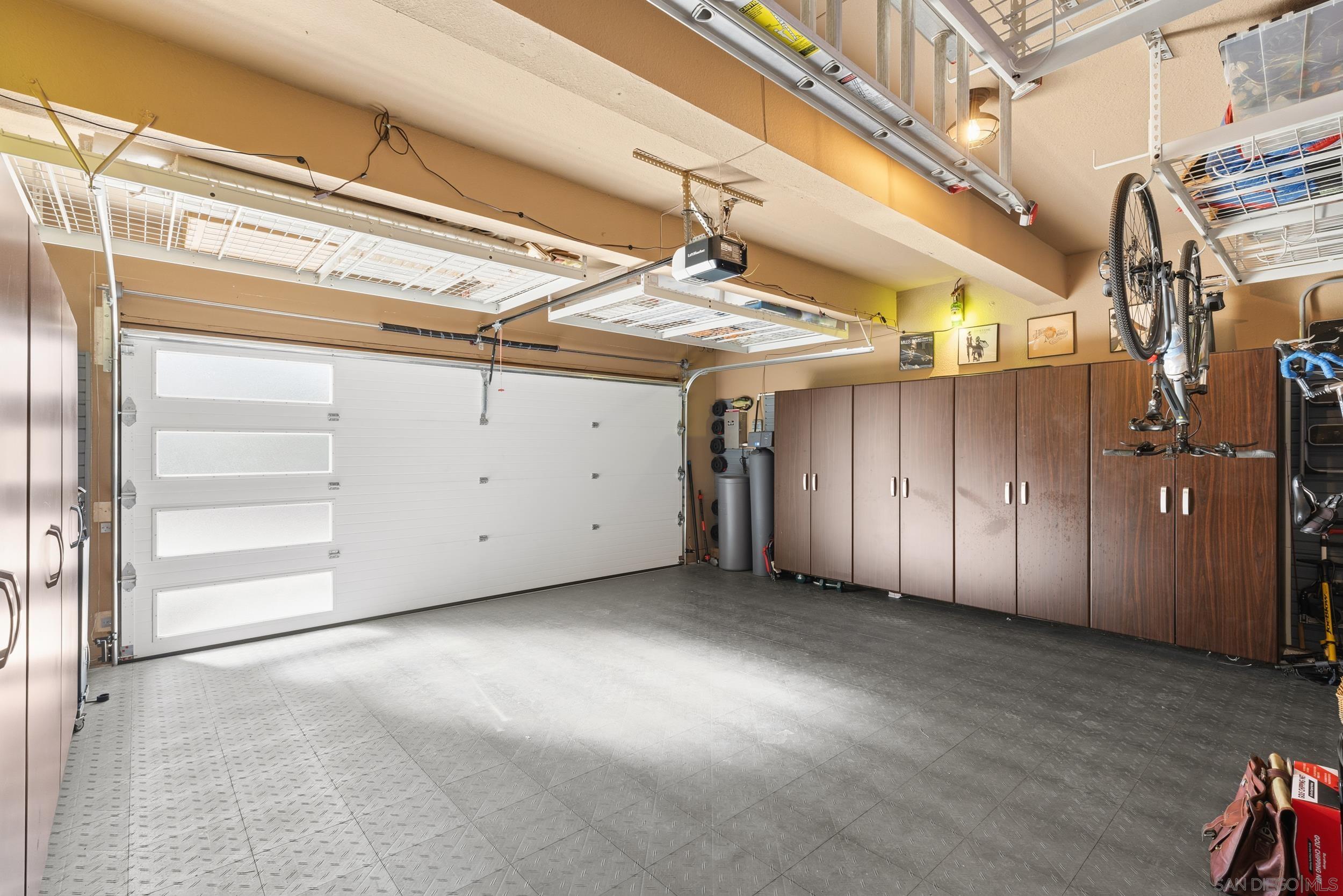 Detail Gallery Image 30 of 56 For 12676  Legacy Road, San Diego,  CA 92131 - 4 Beds | 3 Baths