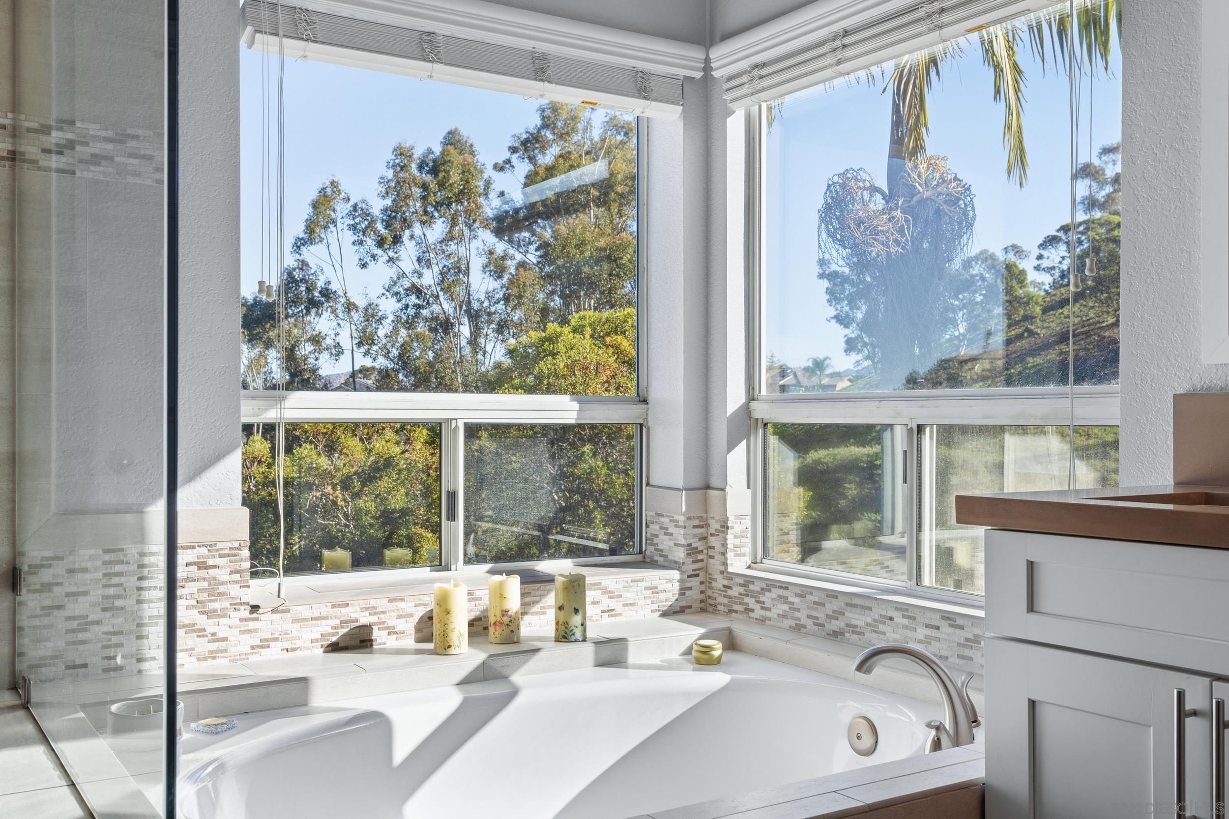 Detail Gallery Image 47 of 56 For 12676  Legacy Road, San Diego,  CA 92131 - 4 Beds | 3 Baths