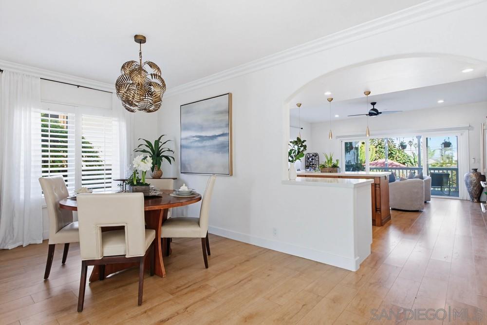 Detail Gallery Image 11 of 67 For 4460  Niagara Avenue, San Diego,  CA 92107 - 4 Beds | 4 Baths