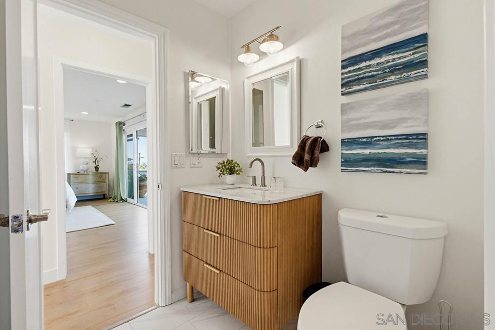 Detail Gallery Image 32 of 67 For 4460  Niagara Avenue, San Diego,  CA 92107 - 4 Beds | 4 Baths