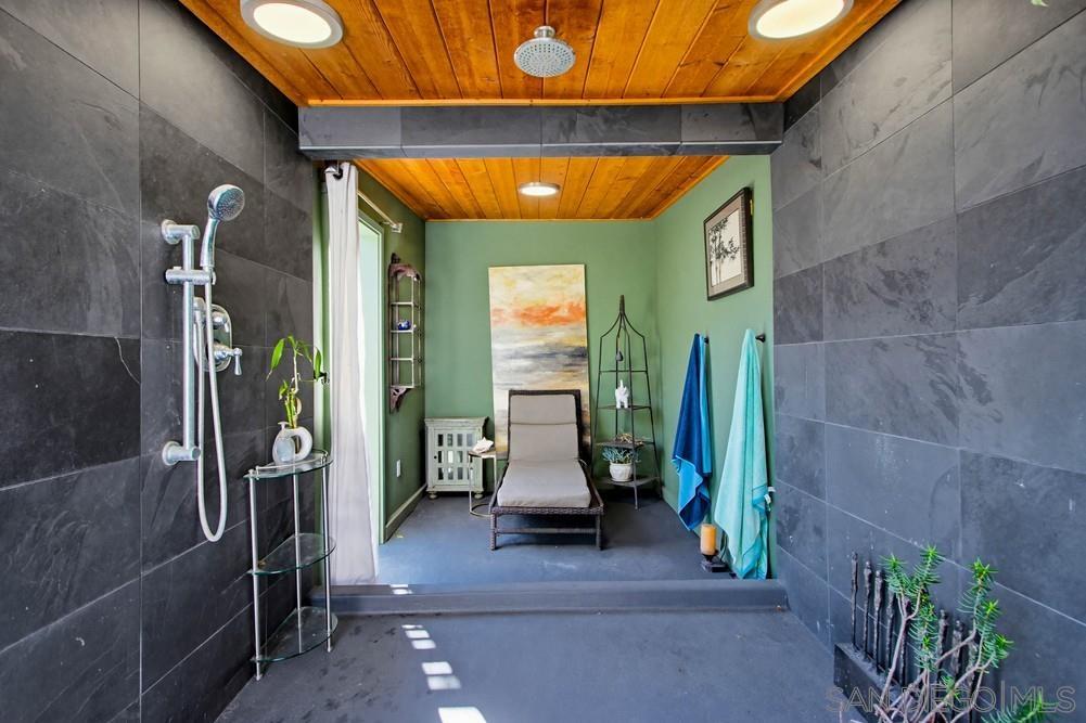 Detail Gallery Image 59 of 67 For 4460  Niagara Avenue, San Diego,  CA 92107 - 4 Beds | 4 Baths