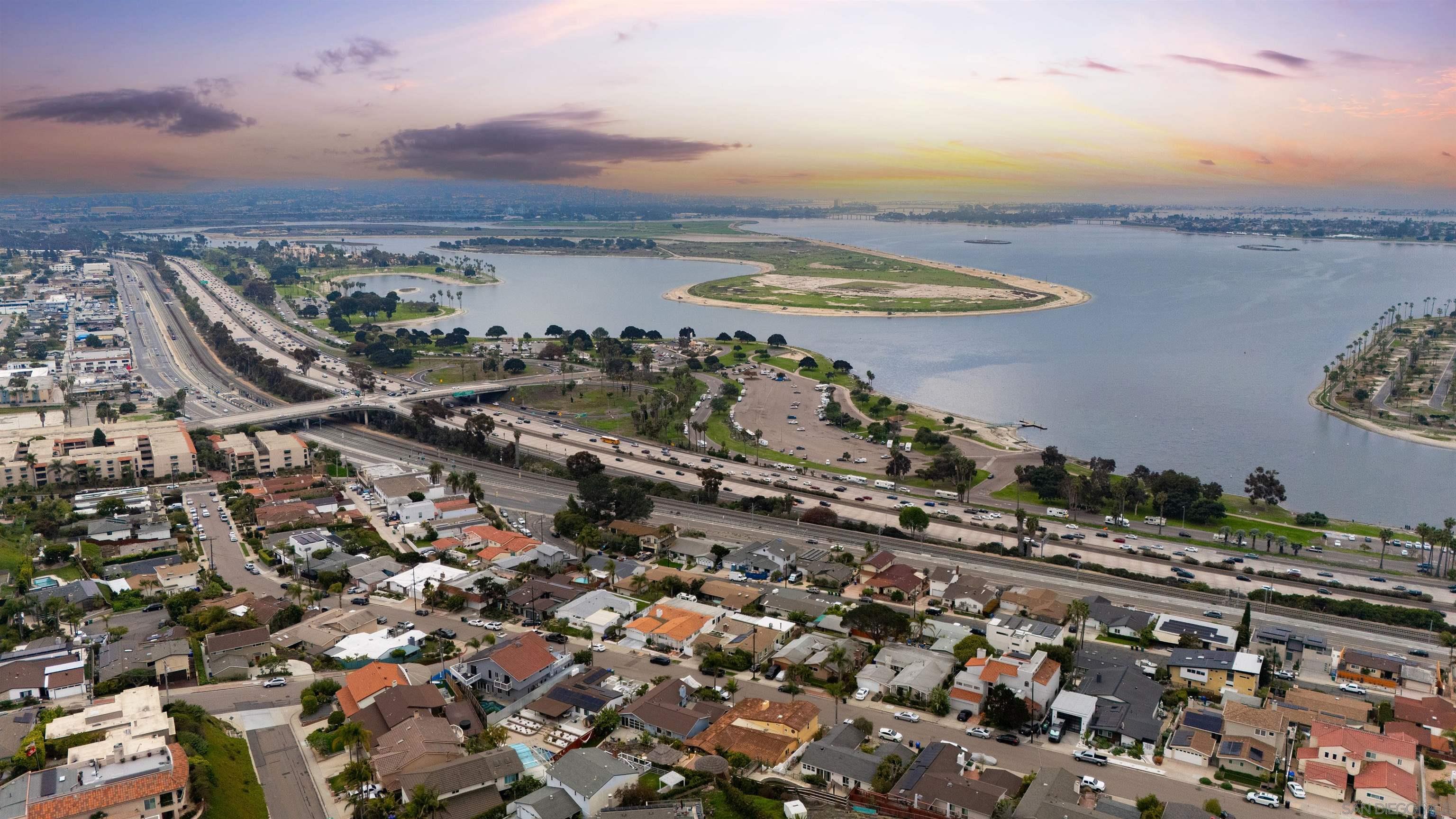 Detail Gallery Image 33 of 34 For 3011  Lloyd St, San Diego,  CA 92117 - 4 Beds | 2 Baths
