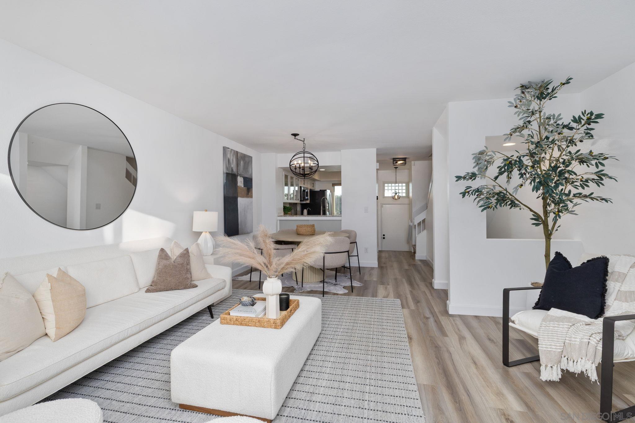 Detail Gallery Image 12 of 33 For 959  Intrepid Ct, Del Mar,  CA 92014 - 2 Beds | 2 Baths