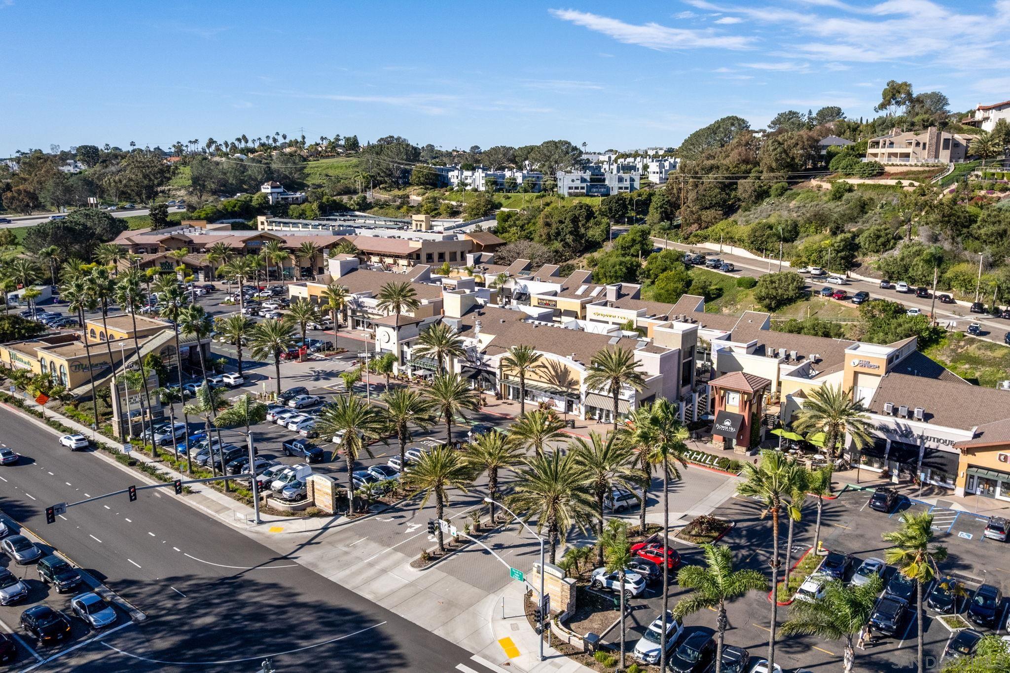 Detail Gallery Image 28 of 33 For 959  Intrepid Ct, Del Mar,  CA 92014 - 2 Beds | 2 Baths