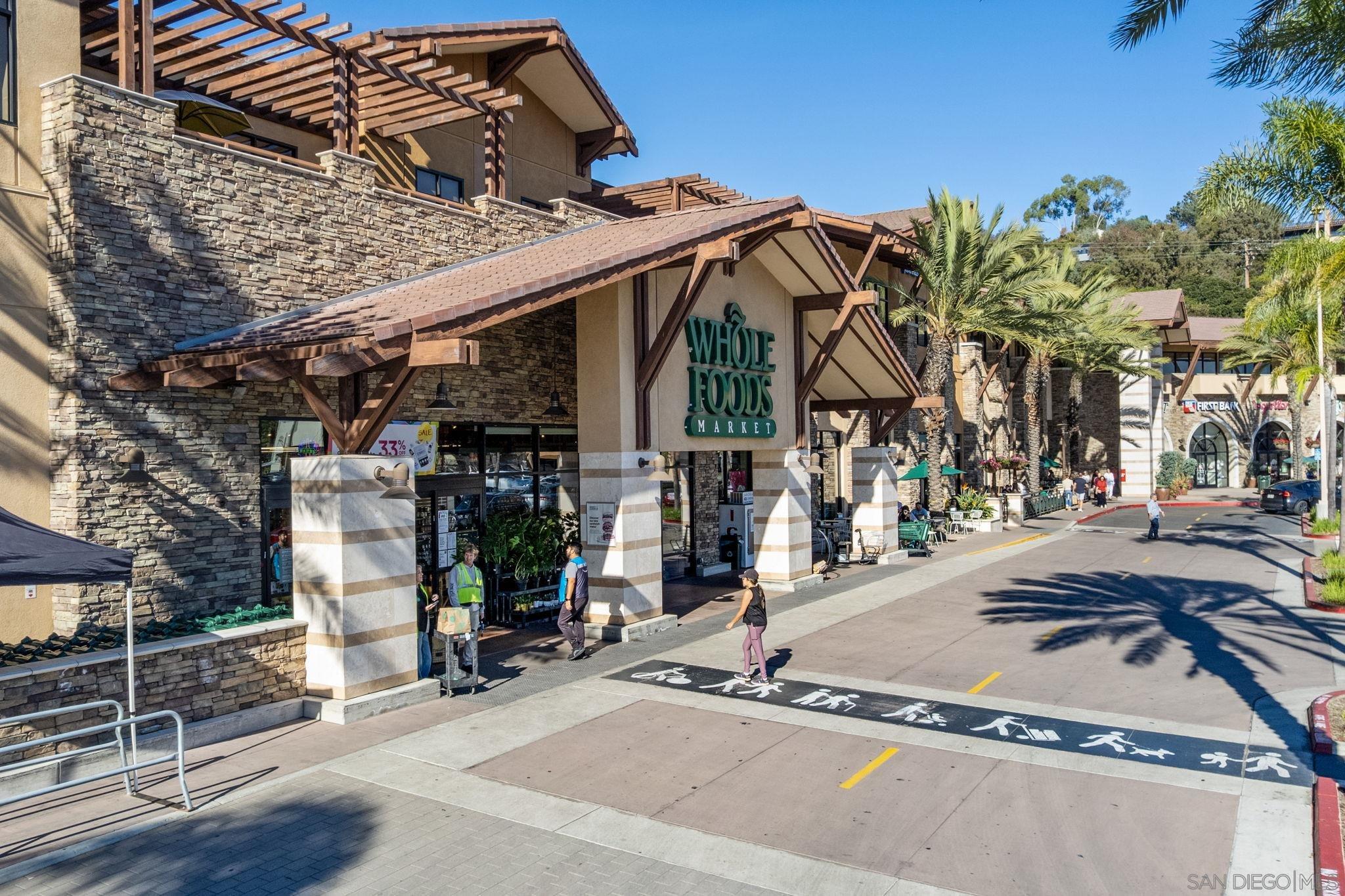 Detail Gallery Image 29 of 33 For 959  Intrepid Ct, Del Mar,  CA 92014 - 2 Beds | 2 Baths