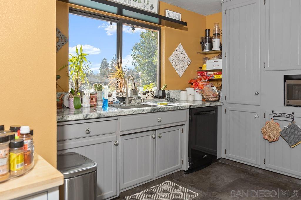 Detail Gallery Image 26 of 67 For 2374  Pheasant Run Cir, Stockton,  CA 95207 - 3 Beds | 2 Baths