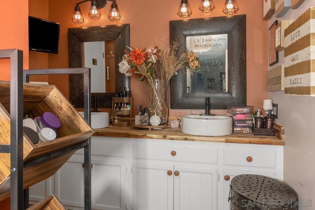 Detail Gallery Image 60 of 67 For 2374  Pheasant Run Cir, Stockton,  CA 95207 - 3 Beds | 2 Baths