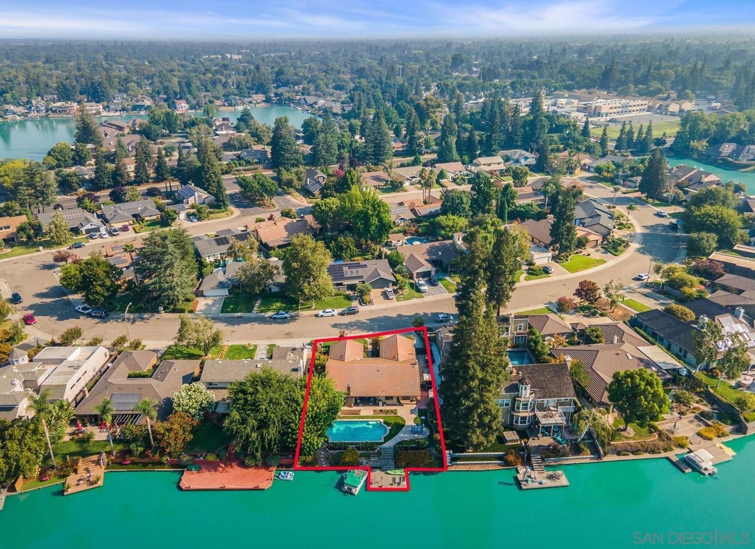 Detail Gallery Image 7 of 67 For 2374  Pheasant Run Cir, Stockton,  CA 95207 - 3 Beds | 2 Baths