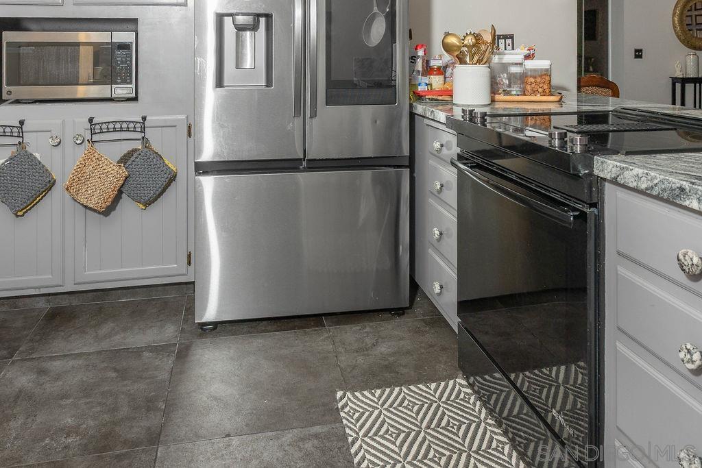 Detail Gallery Image 67 of 67 For 2374  Pheasant Run Cir, Stockton,  CA 95207 - 3 Beds | 2 Baths