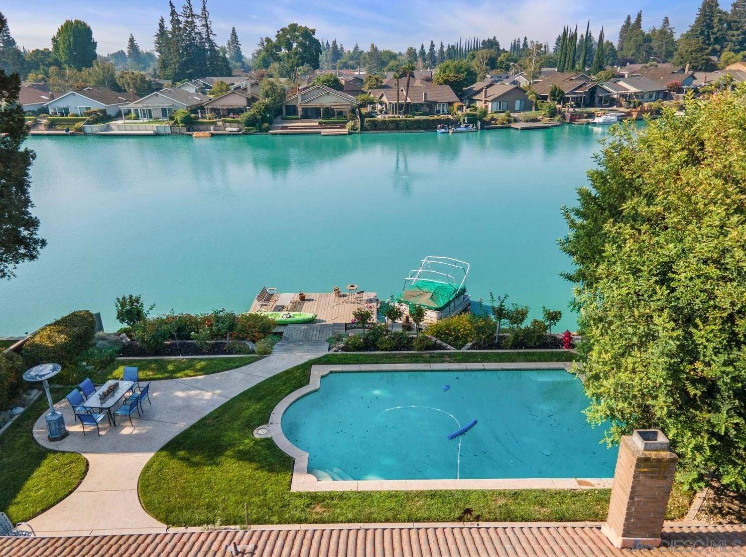 Detail Gallery Image 9 of 67 For 2374  Pheasant Run Cir, Stockton,  CA 95207 - 3 Beds | 2 Baths