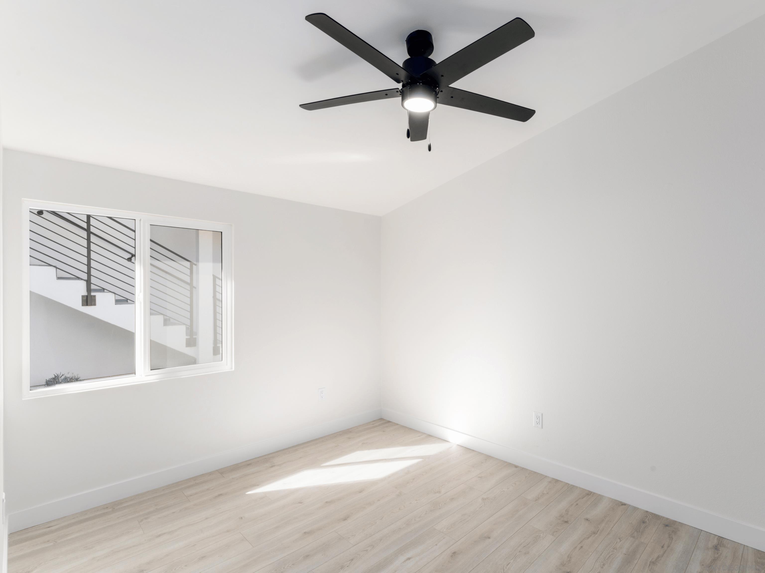 Detail Gallery Image 15 of 26 For 3346  Lockwood Dr, San Diego,  CA 92123 - – Beds | – Baths