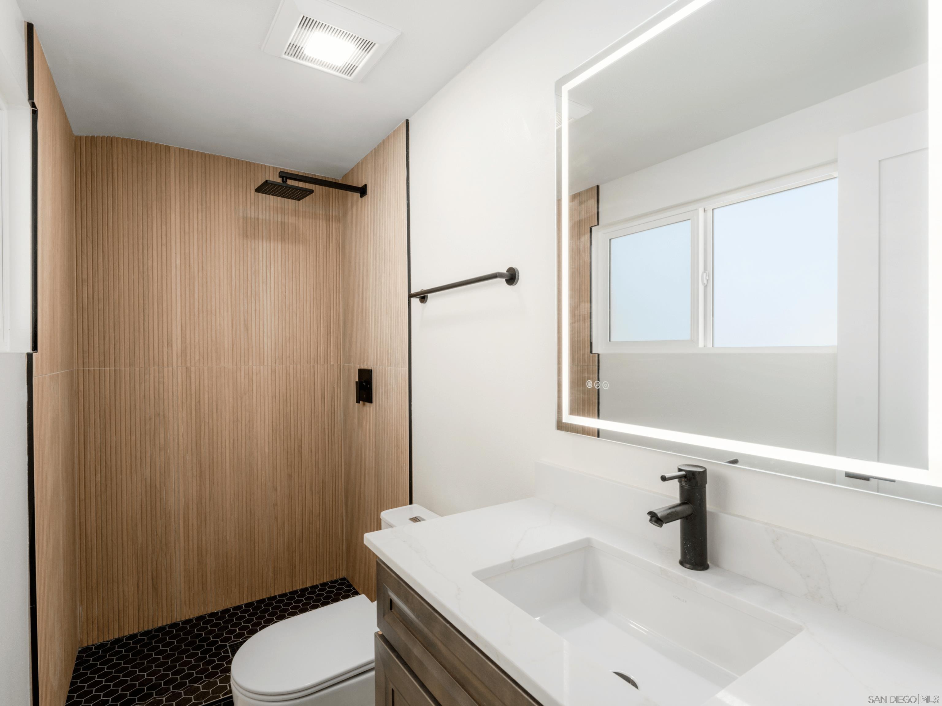 Detail Gallery Image 17 of 26 For 3346  Lockwood Dr, San Diego,  CA 92123 - – Beds | – Baths