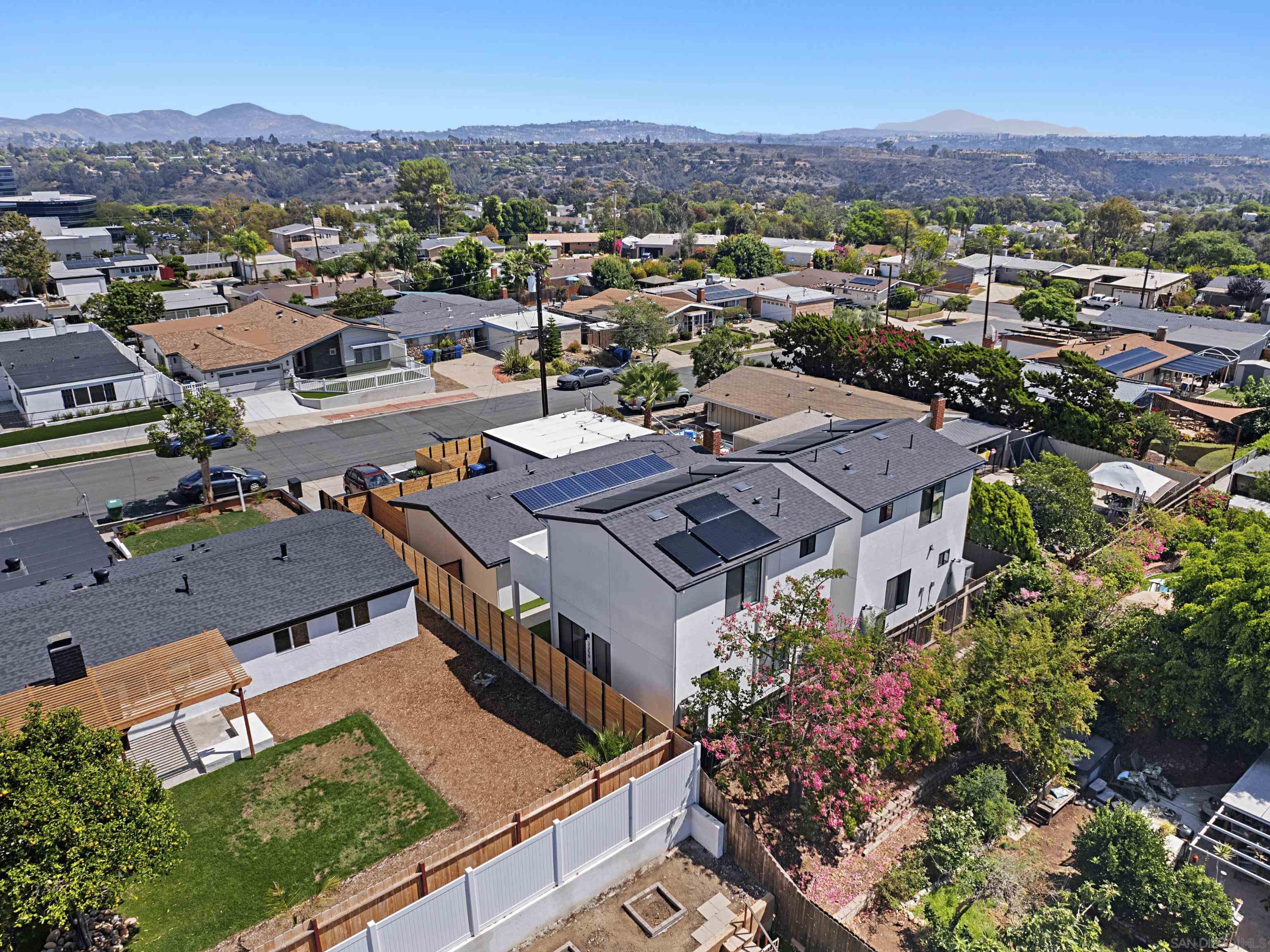 Detail Gallery Image 7 of 26 For 3346  Lockwood Dr, San Diego,  CA 92123 - – Beds | – Baths