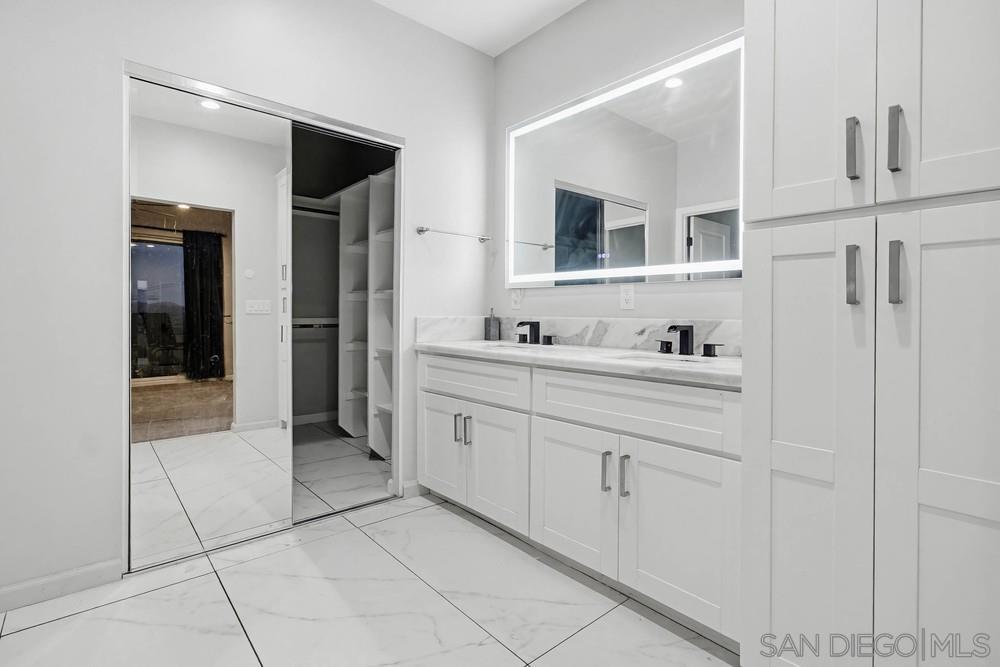 Detail Gallery Image 26 of 46 For 1644  Cuyamaca Ave, Spring Valley,  CA 91977 - 4 Beds | 3/1 Baths