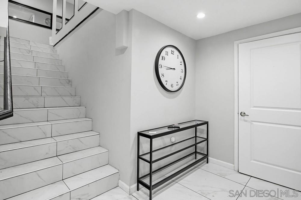 Detail Gallery Image 4 of 46 For 1644  Cuyamaca Ave, Spring Valley,  CA 91977 - 4 Beds | 3/1 Baths