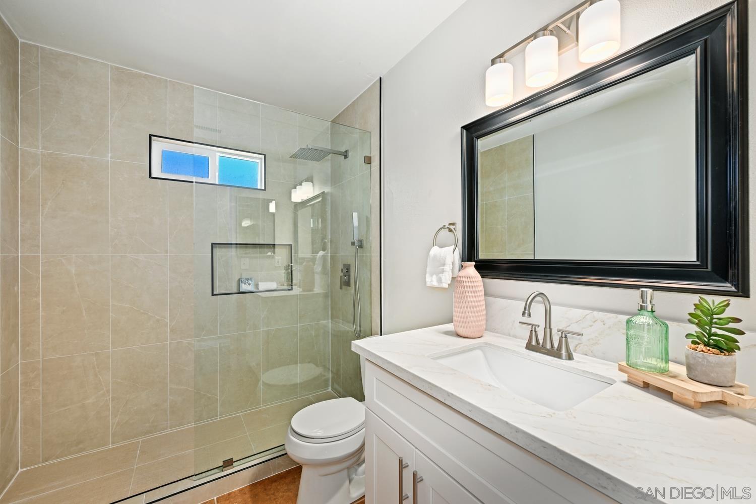 Detail Gallery Image 19 of 28 For 720  Fern St, Escondido,  CA 92027 - 3 Beds | 2 Baths