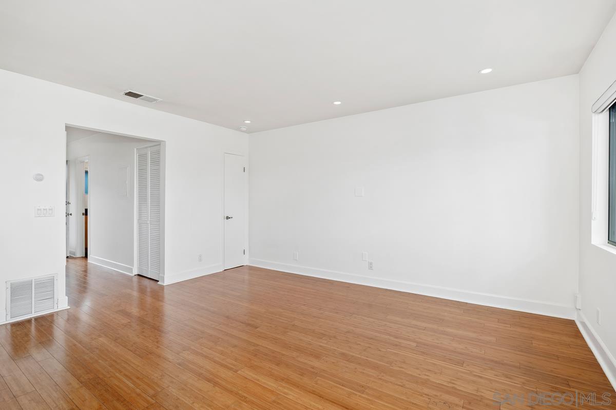 Detail Gallery Image 4 of 14 For 3907  Georgia Street  #21,  San Diego,  CA 92103 - 1 Beds | 1 Baths