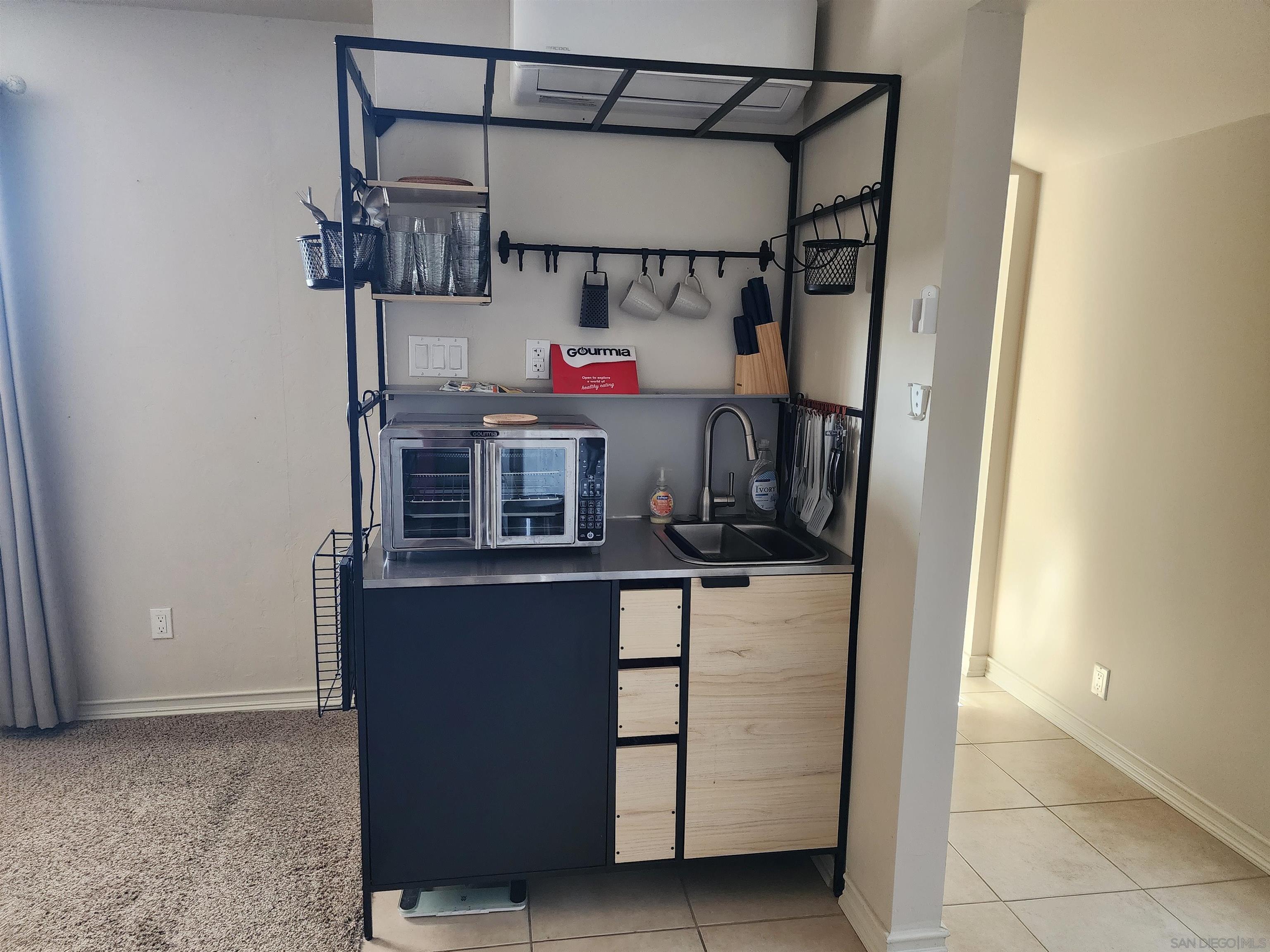 Detail Gallery Image 6 of 20 For 1632 S Ditmar, Oceanside,  CA 92054 - 0 Beds | 1 Baths