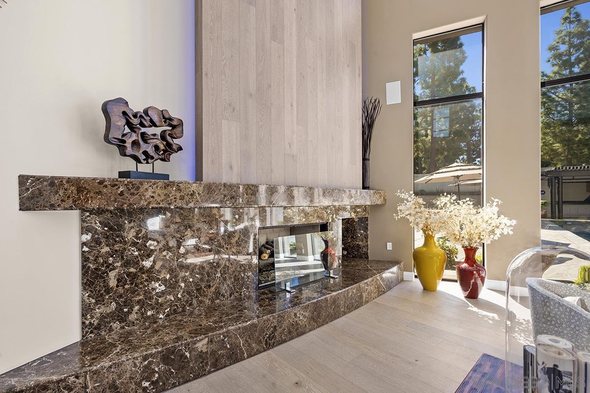 Detail Gallery Image 5 of 38 For 1107  Majestad Ln, Chula Vista,  CA 91910 - 6 Beds | 5/1 Baths