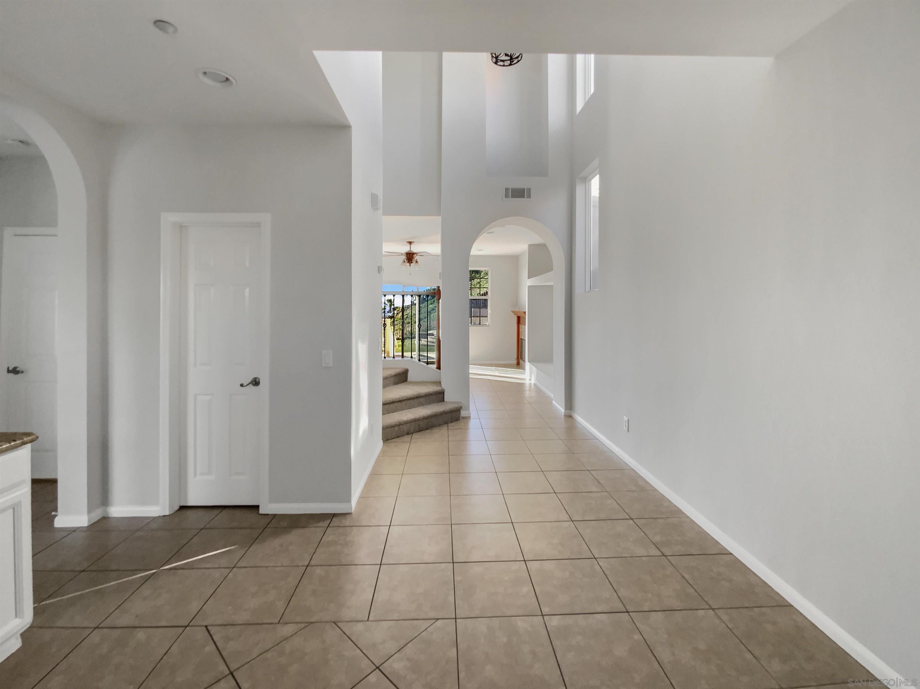 Detail Gallery Image 12 of 27 For 1504  San Bernardino Ave, Spring Valley,  CA 91977 - 4 Beds | 3 Baths