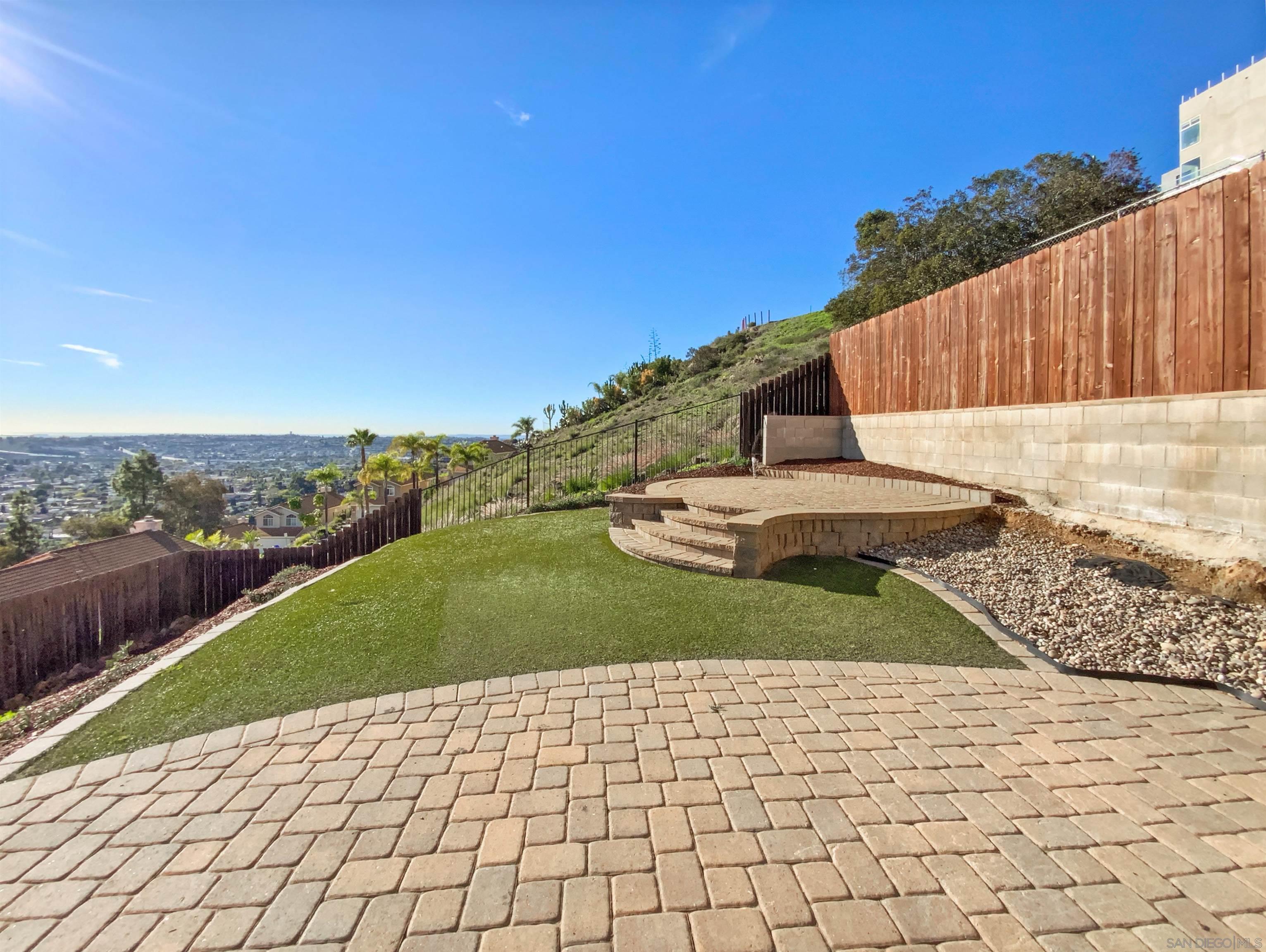 Detail Gallery Image 22 of 27 For 1504  San Bernardino Ave, Spring Valley,  CA 91977 - 4 Beds | 3 Baths