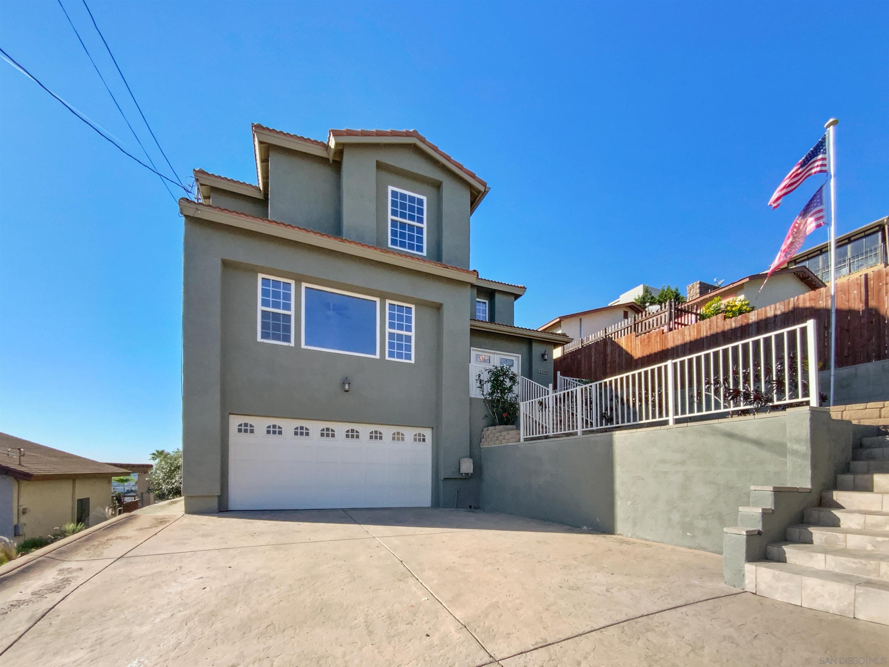 Detail Gallery Image 6 of 27 For 1504  San Bernardino Ave, Spring Valley,  CA 91977 - 4 Beds | 3 Baths