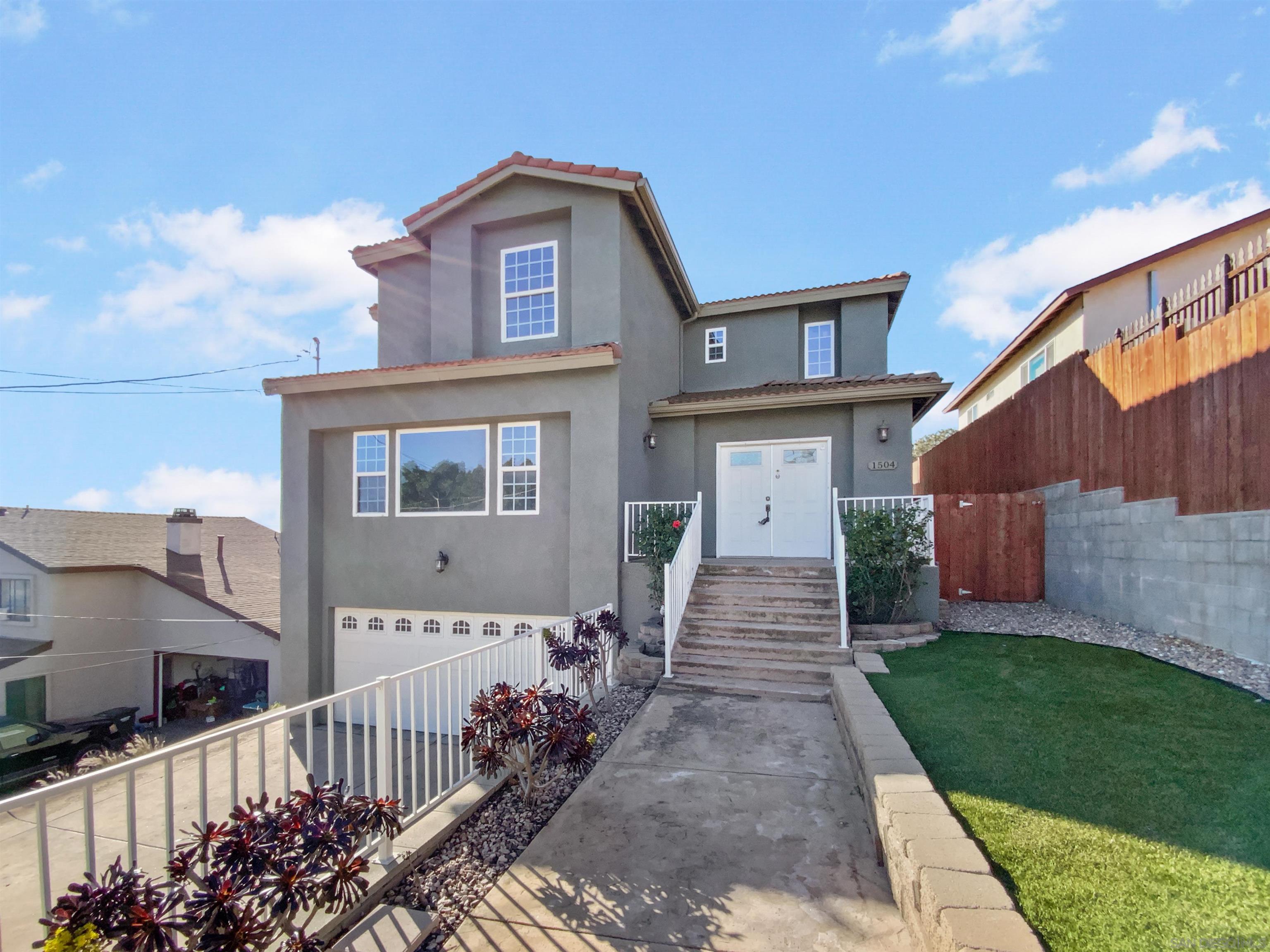 Detail Gallery Image 9 of 27 For 1504  San Bernardino Ave, Spring Valley,  CA 91977 - 4 Beds | 3 Baths