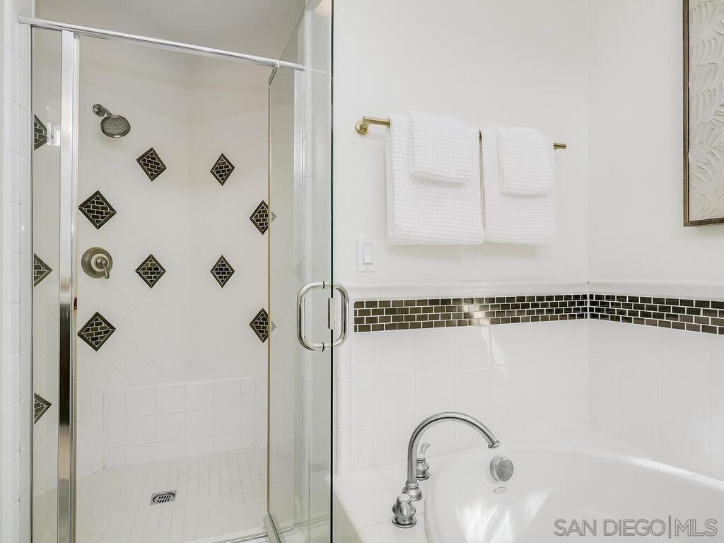 Detail Gallery Image 24 of 51 For 409  N Cedros Ave, Solana Beach,  CA 92075 - 5 Beds | 4 Baths